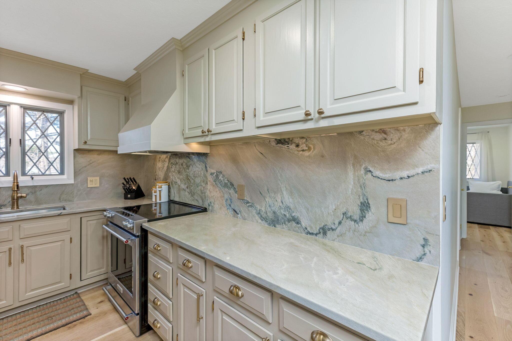 7490 S Section Line Road