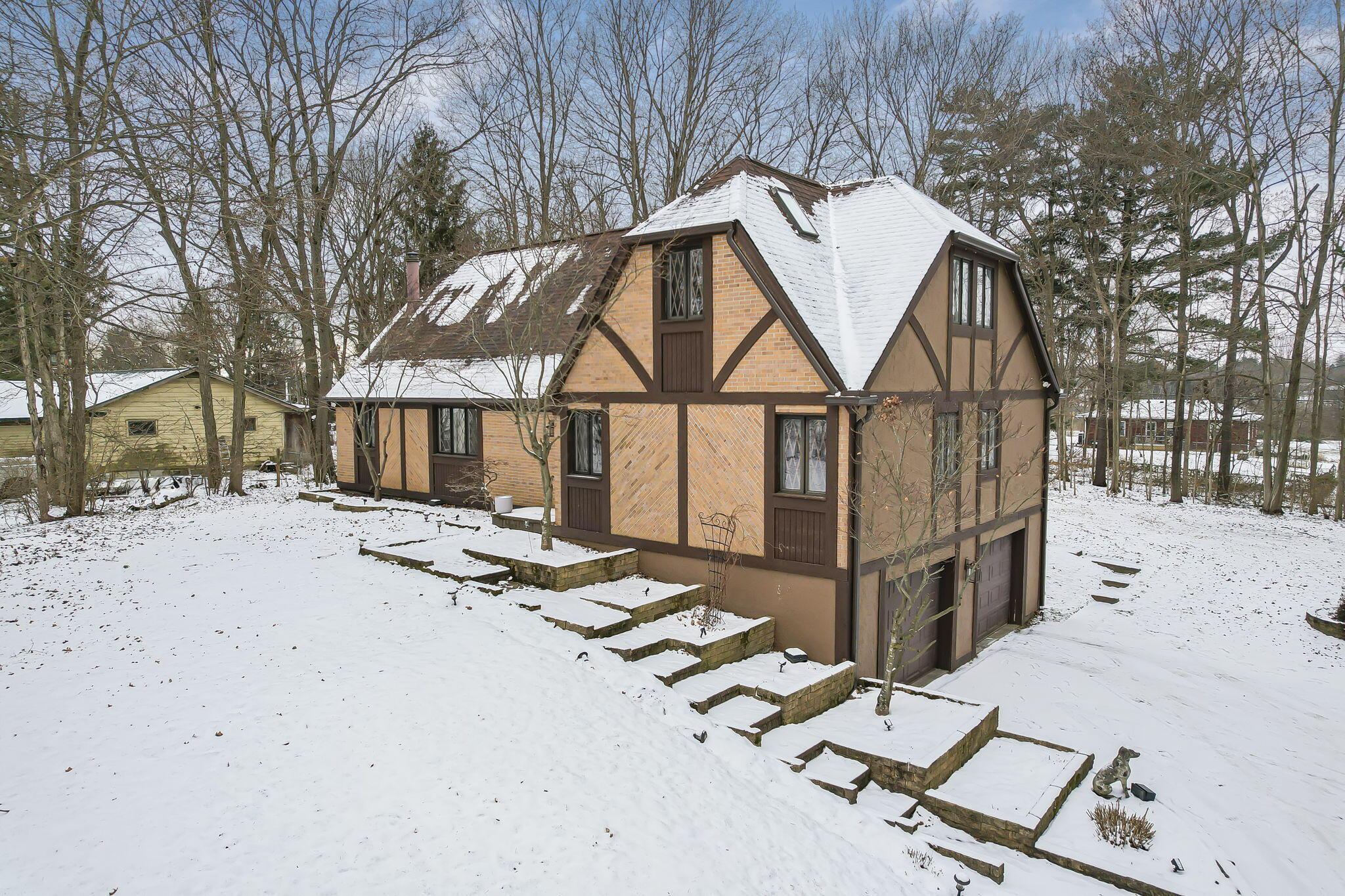 7490 S Section Line Road