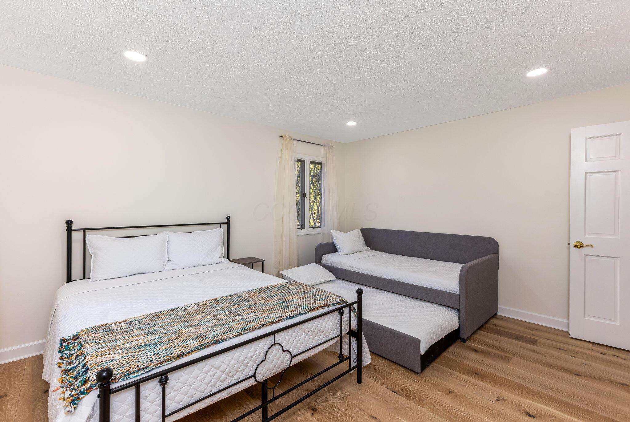 7490 S Section Line Road