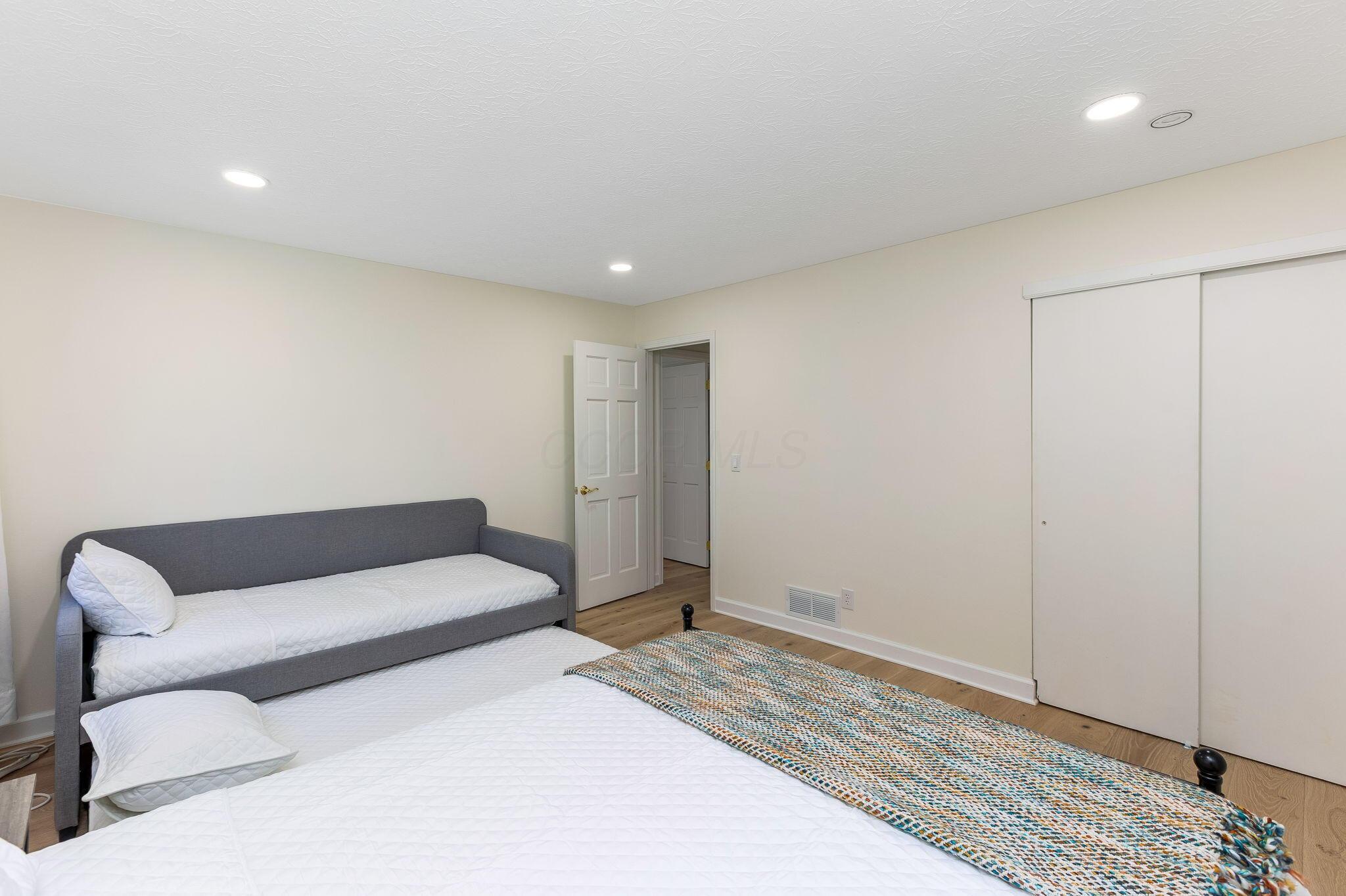 7490 S Section Line Road