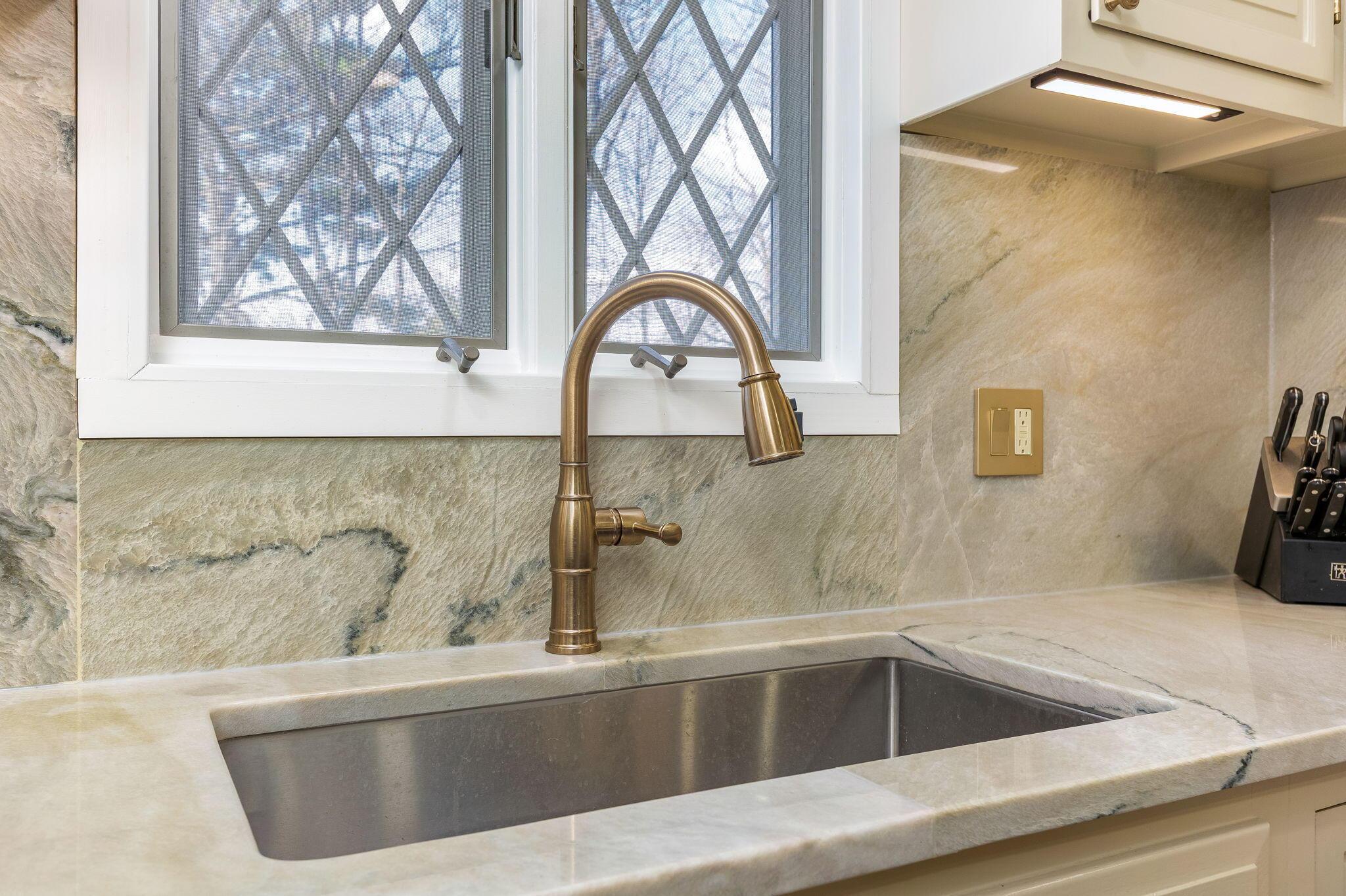 7490 S Section Line Road