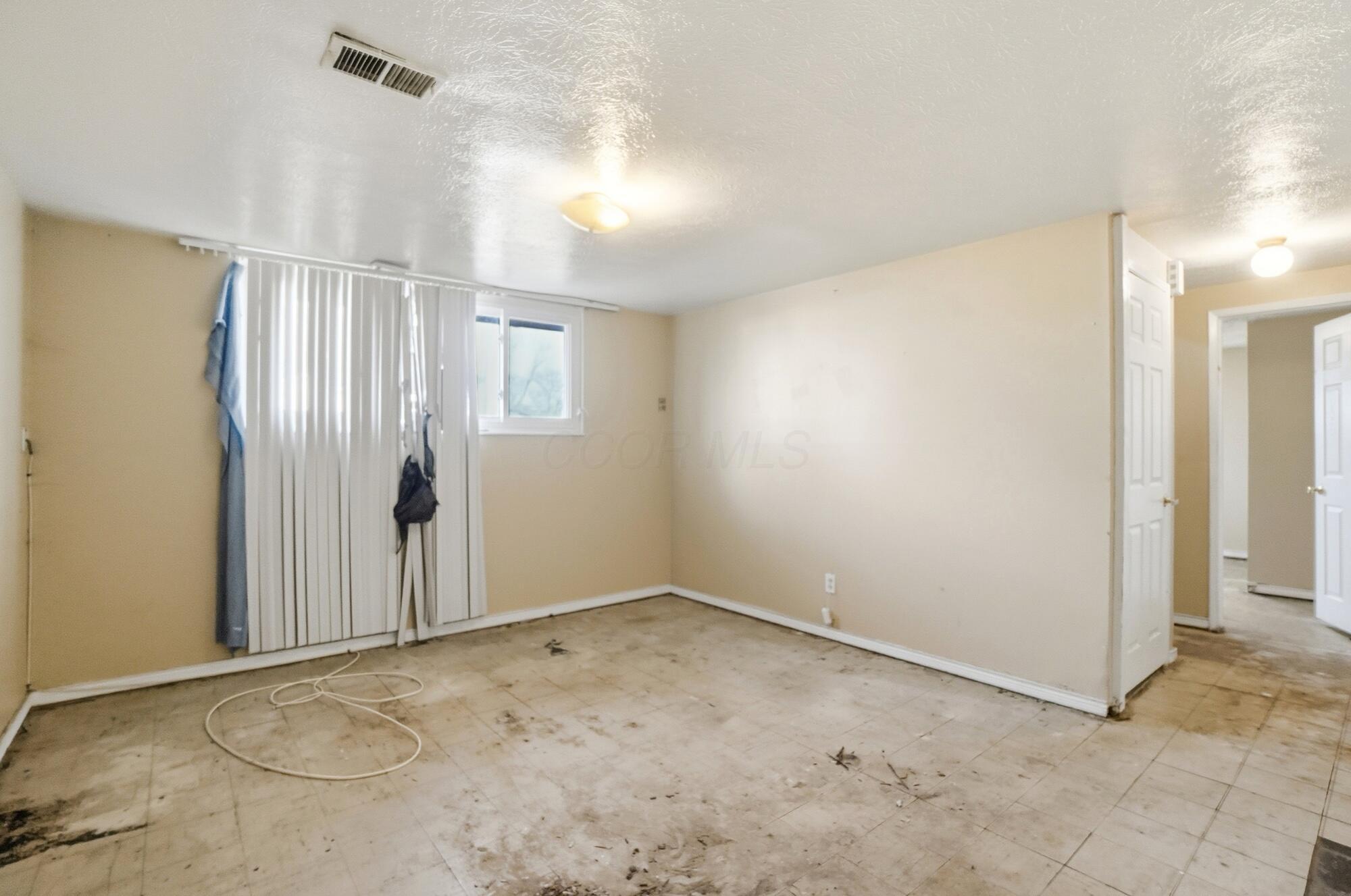 3191 Barnett Court S