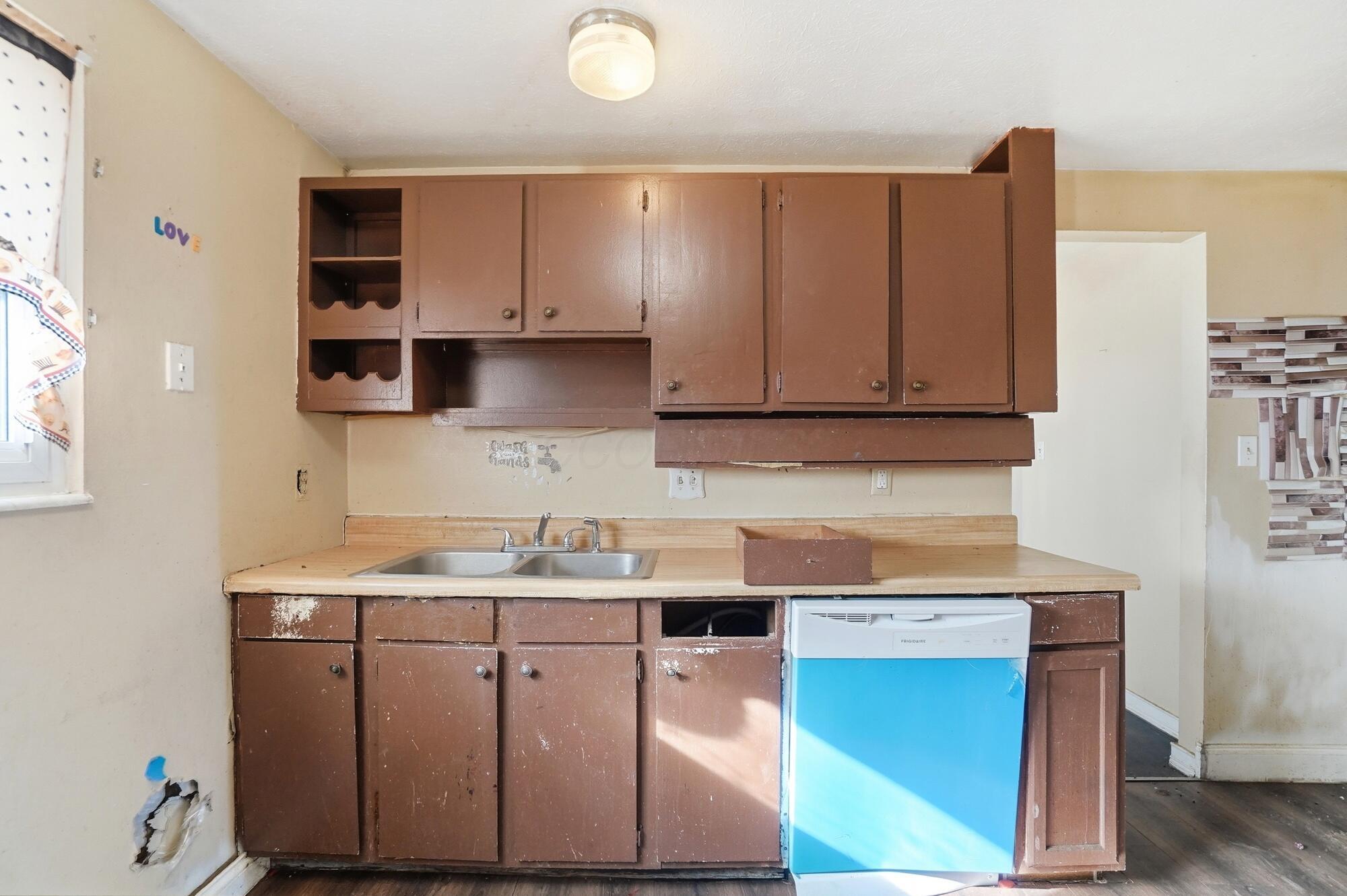 3191 Barnett Court S