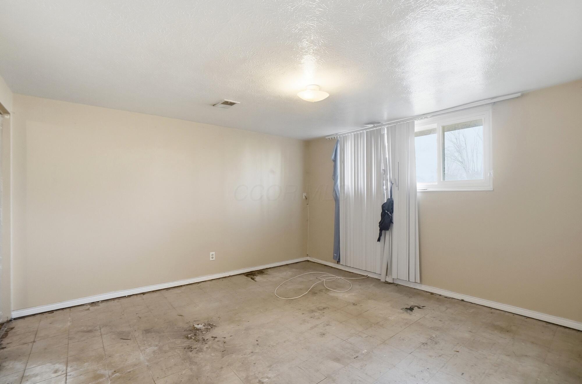 3191 Barnett Court S