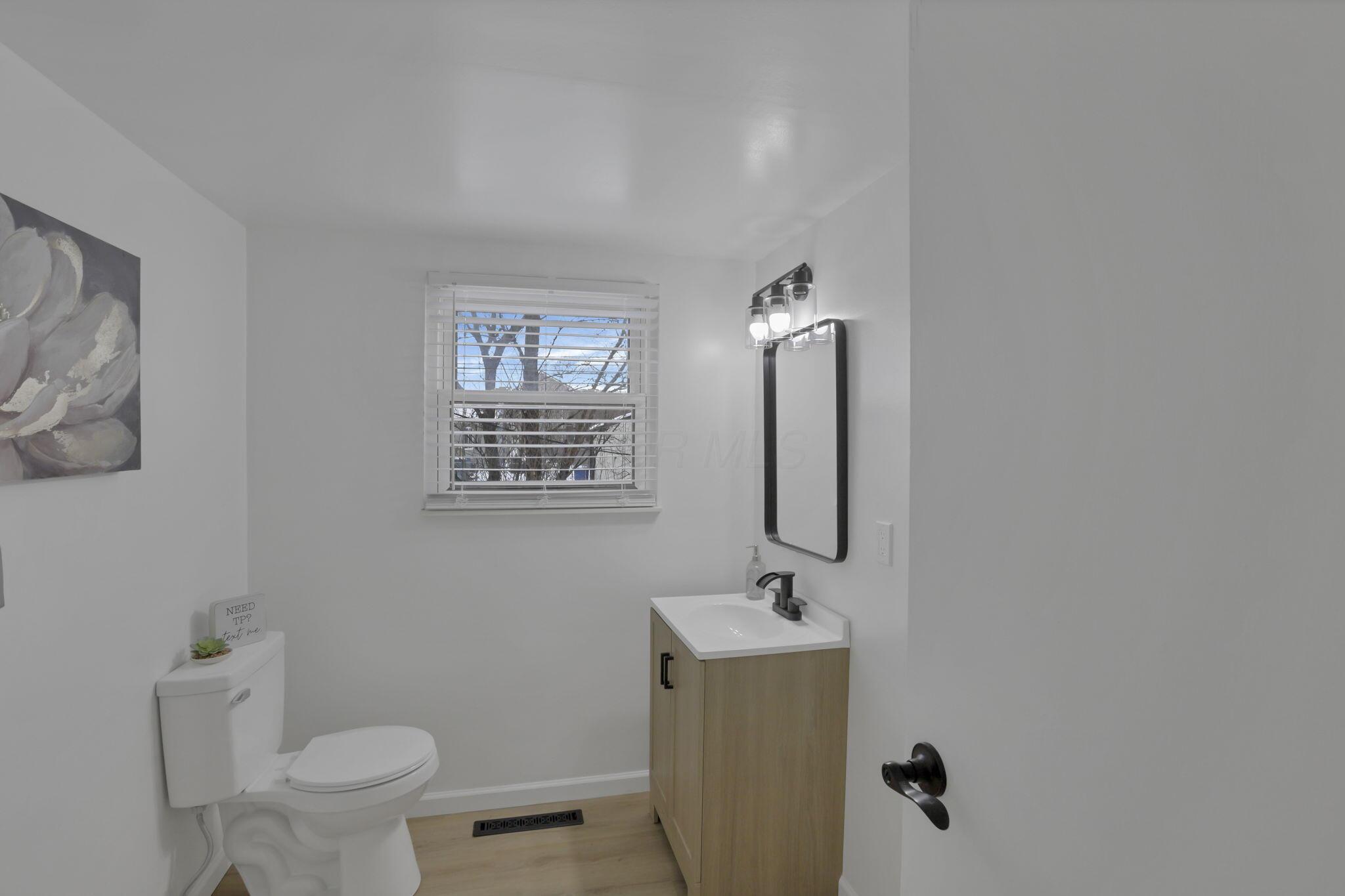 1128 Alexandria Road