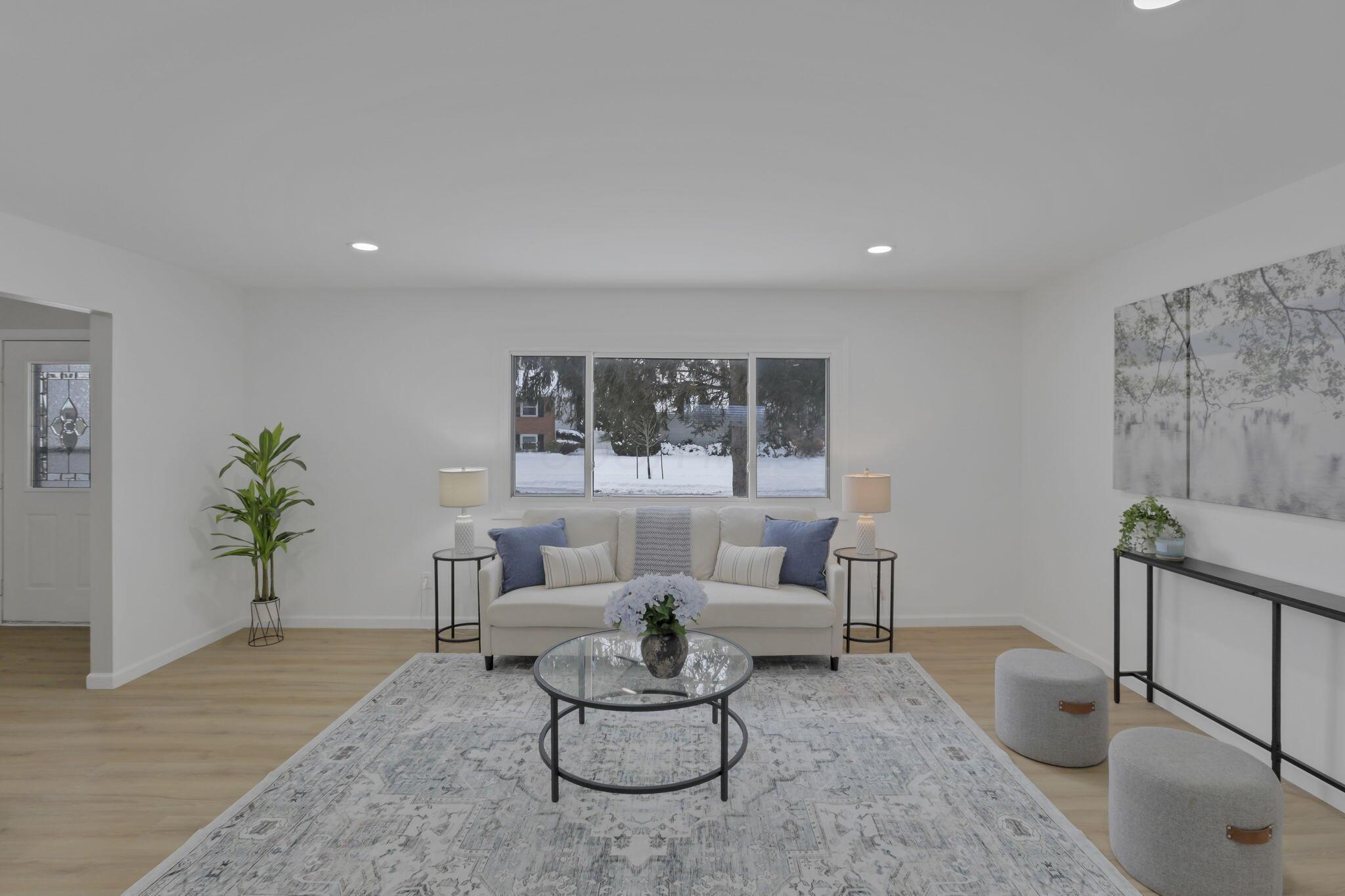 1128 Alexandria Road