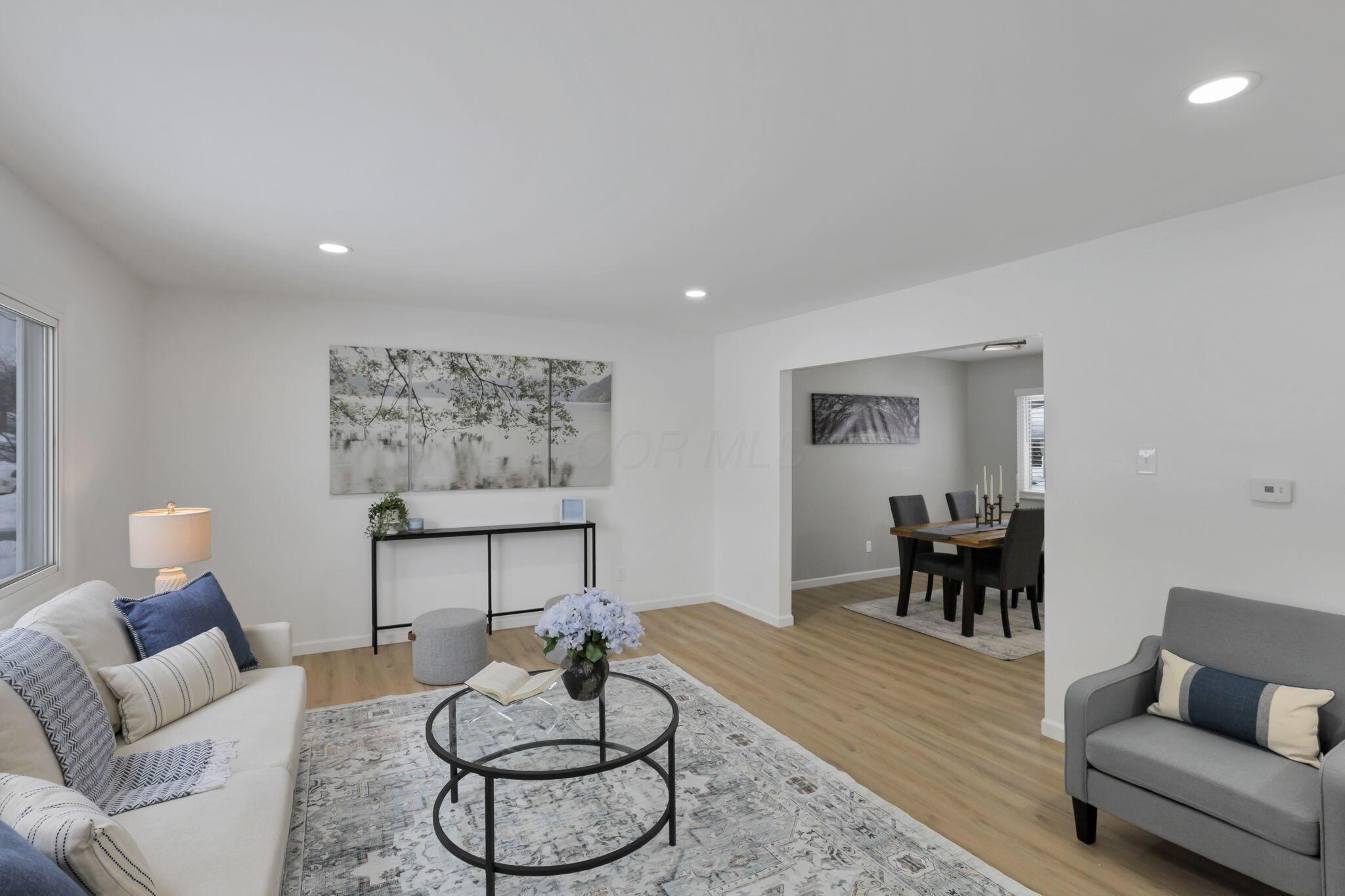 1128 Alexandria Road