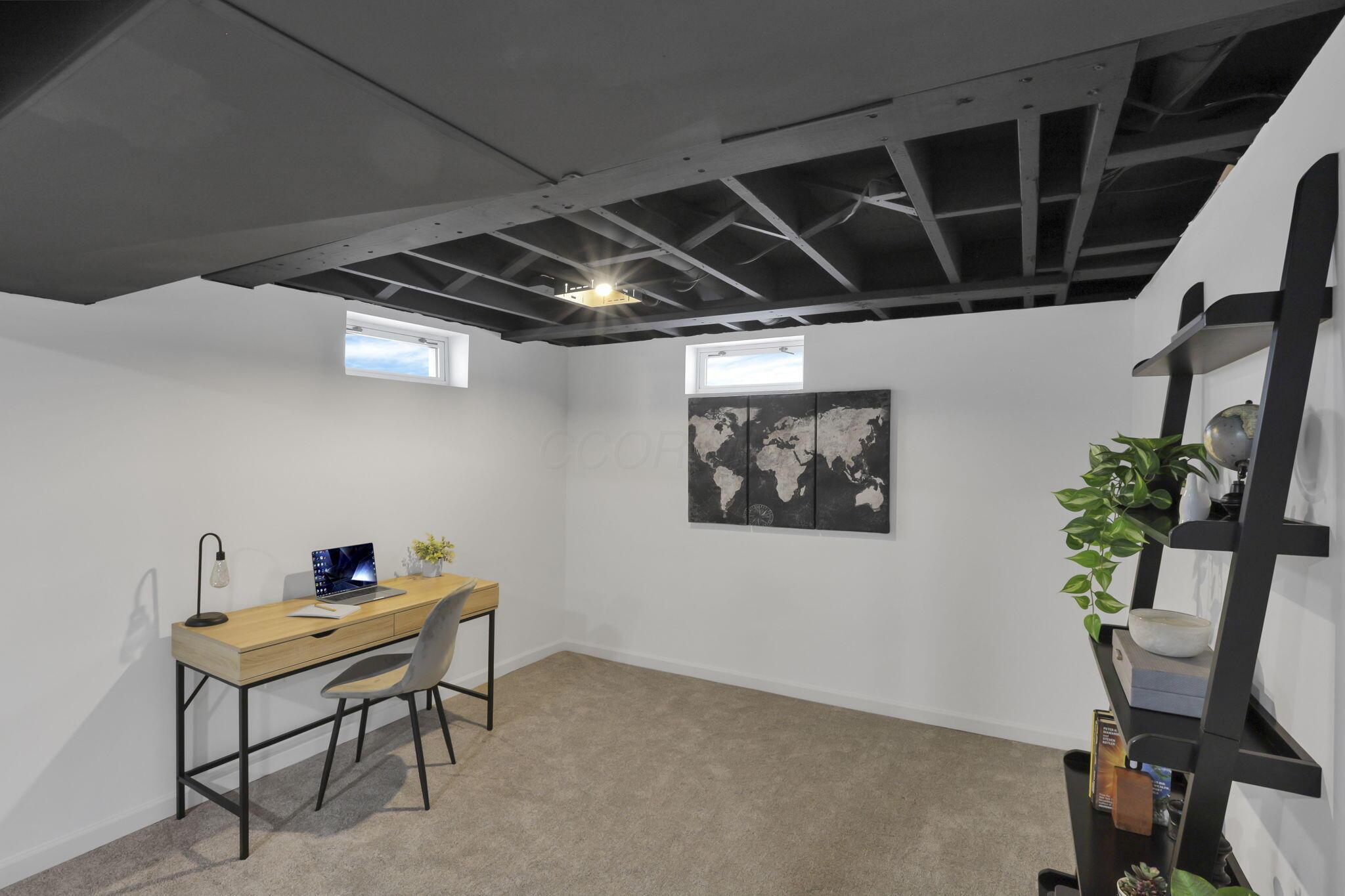 1128 Alexandria Road