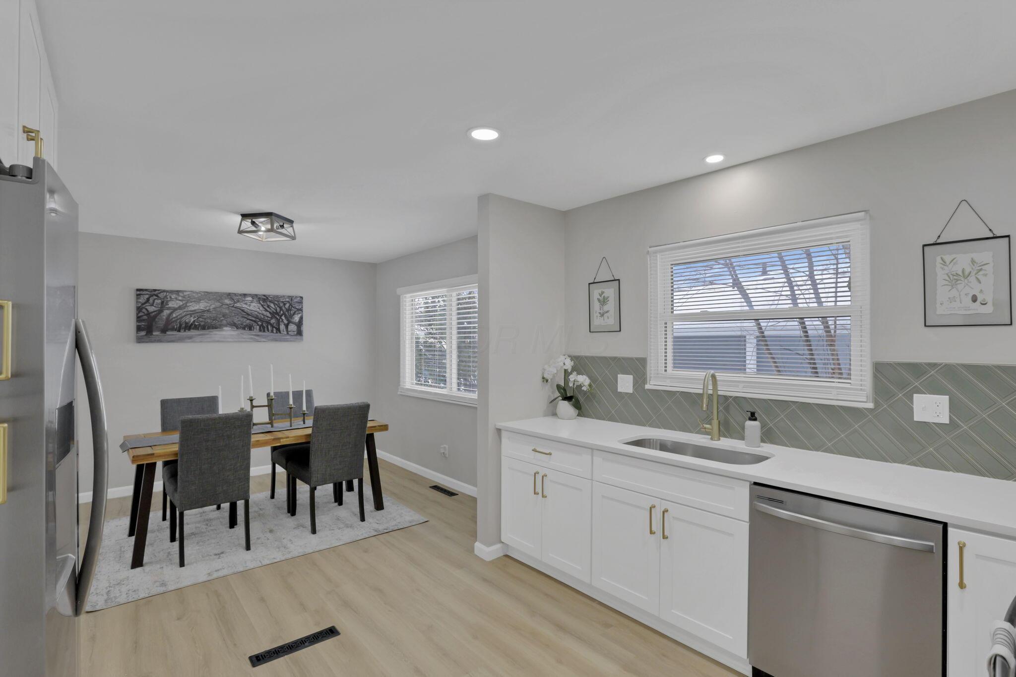 1128 Alexandria Road