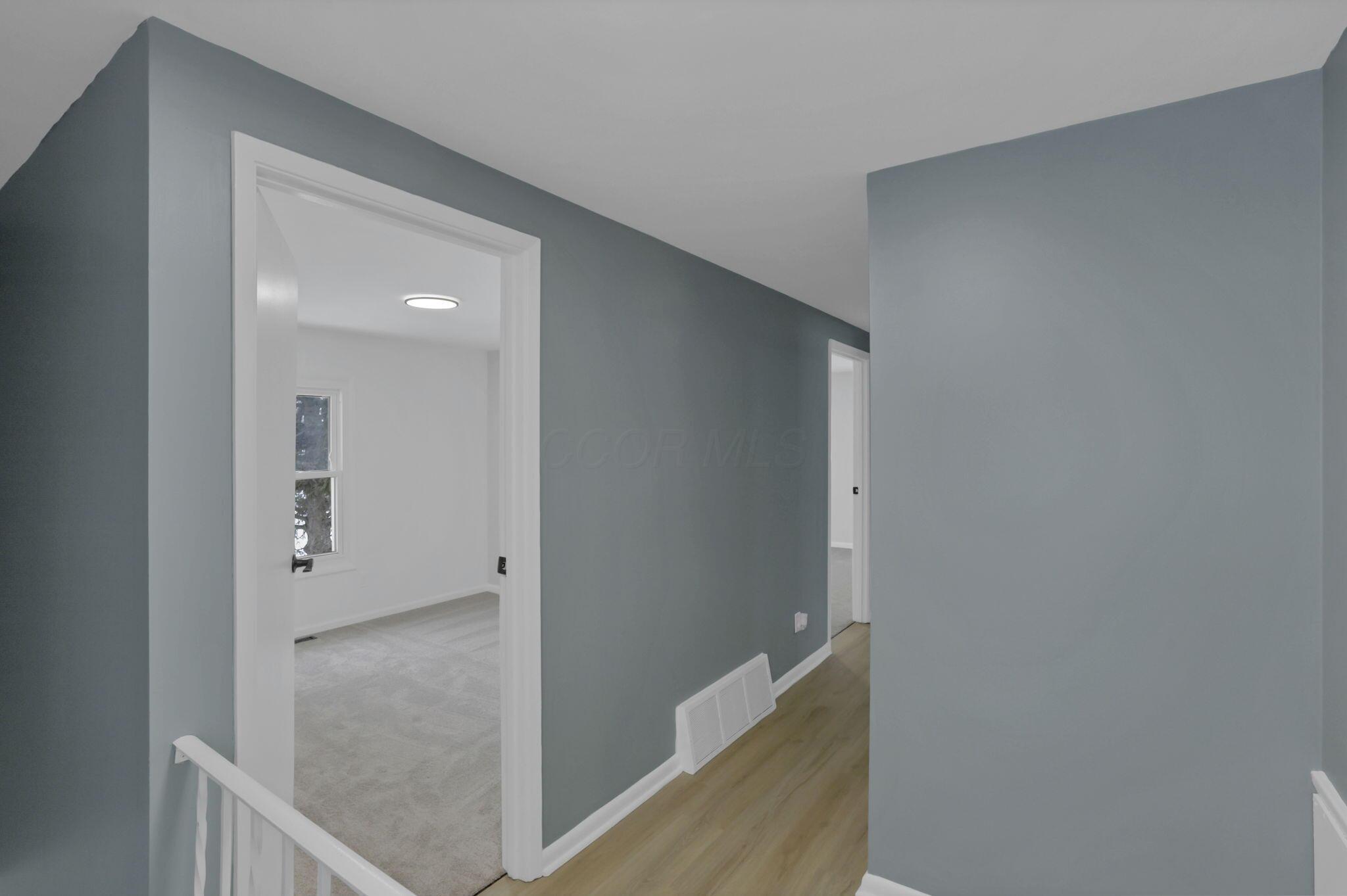 1128 Alexandria Road