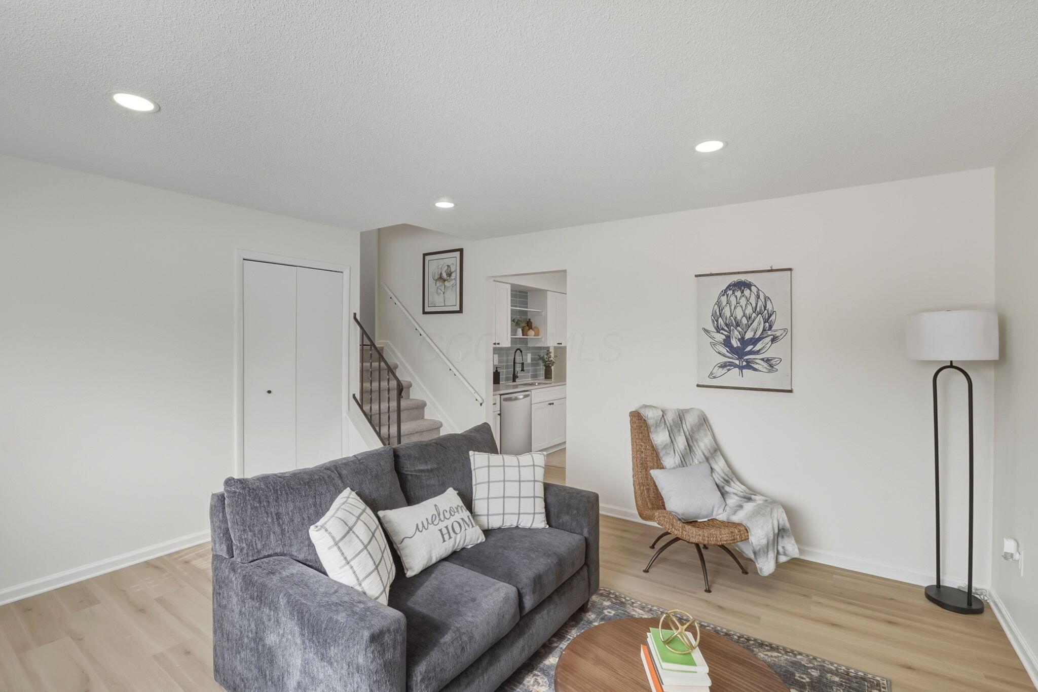 5278 Glenbriar Court