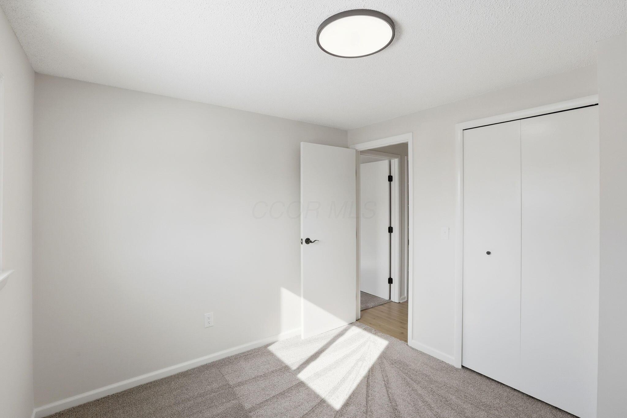 5278 Glenbriar Court