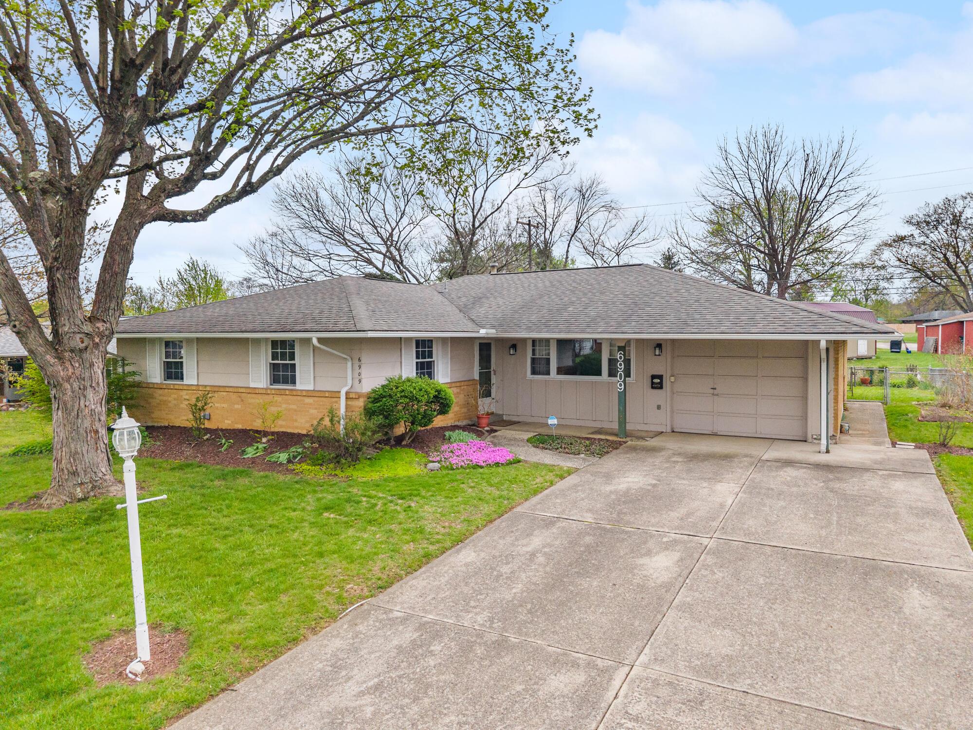 6909 Bartlett Road