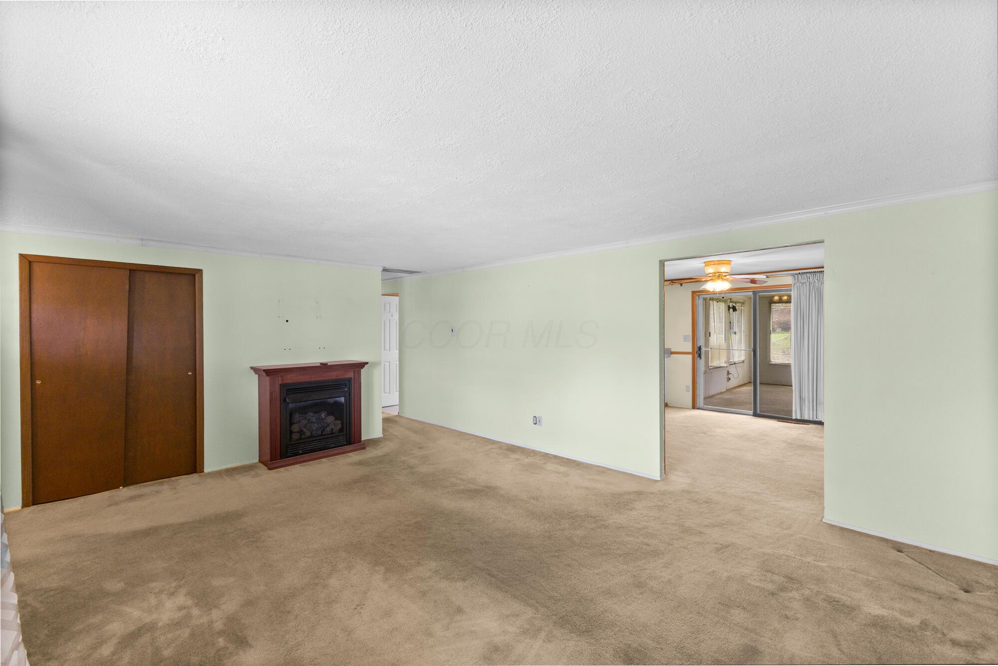 6909 Bartlett Road