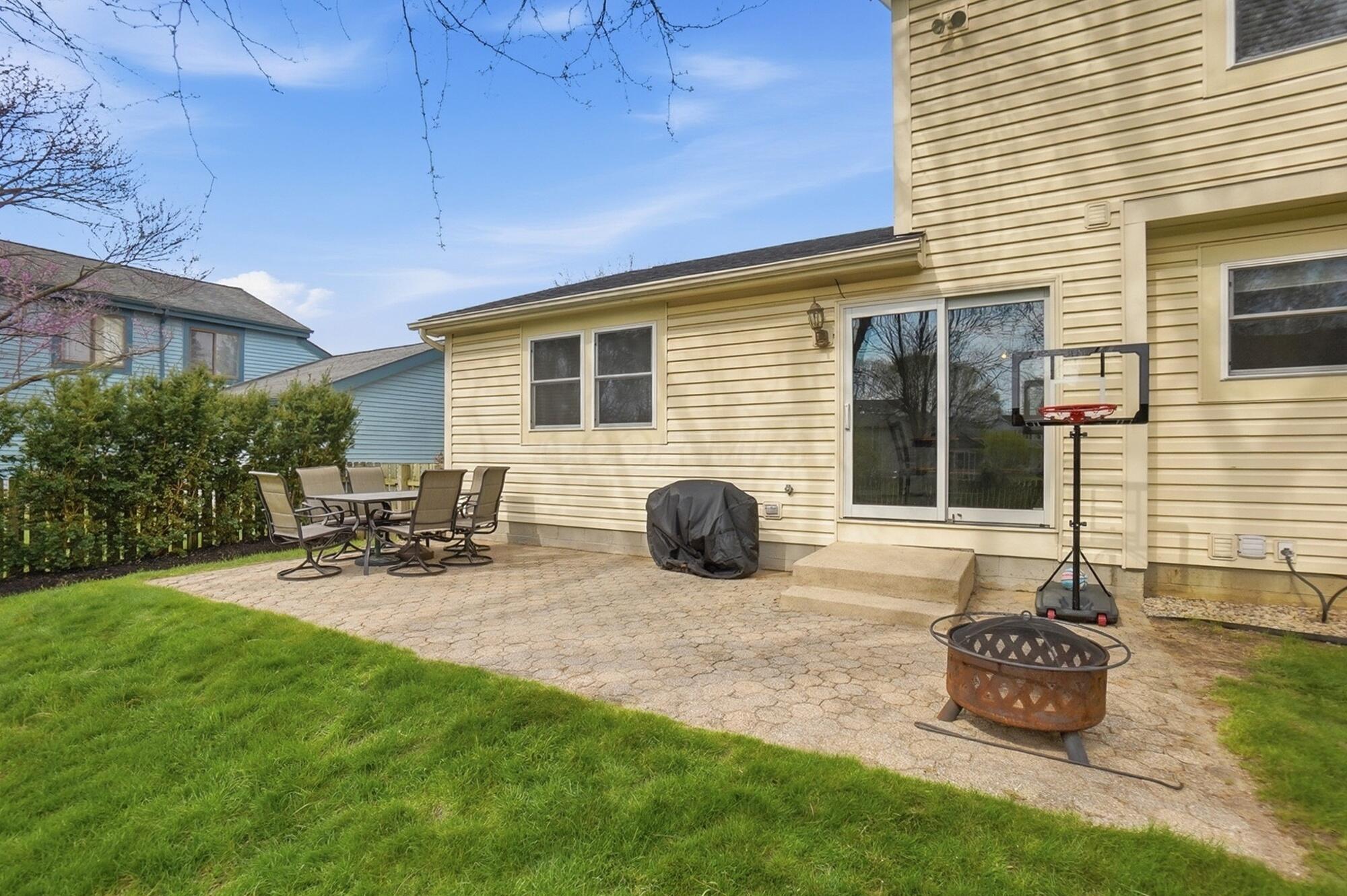 5294 Saddlebrook Drive