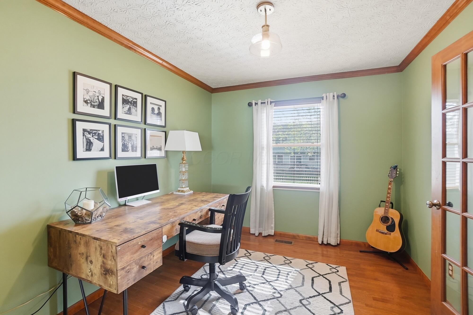 5294 Saddlebrook Drive