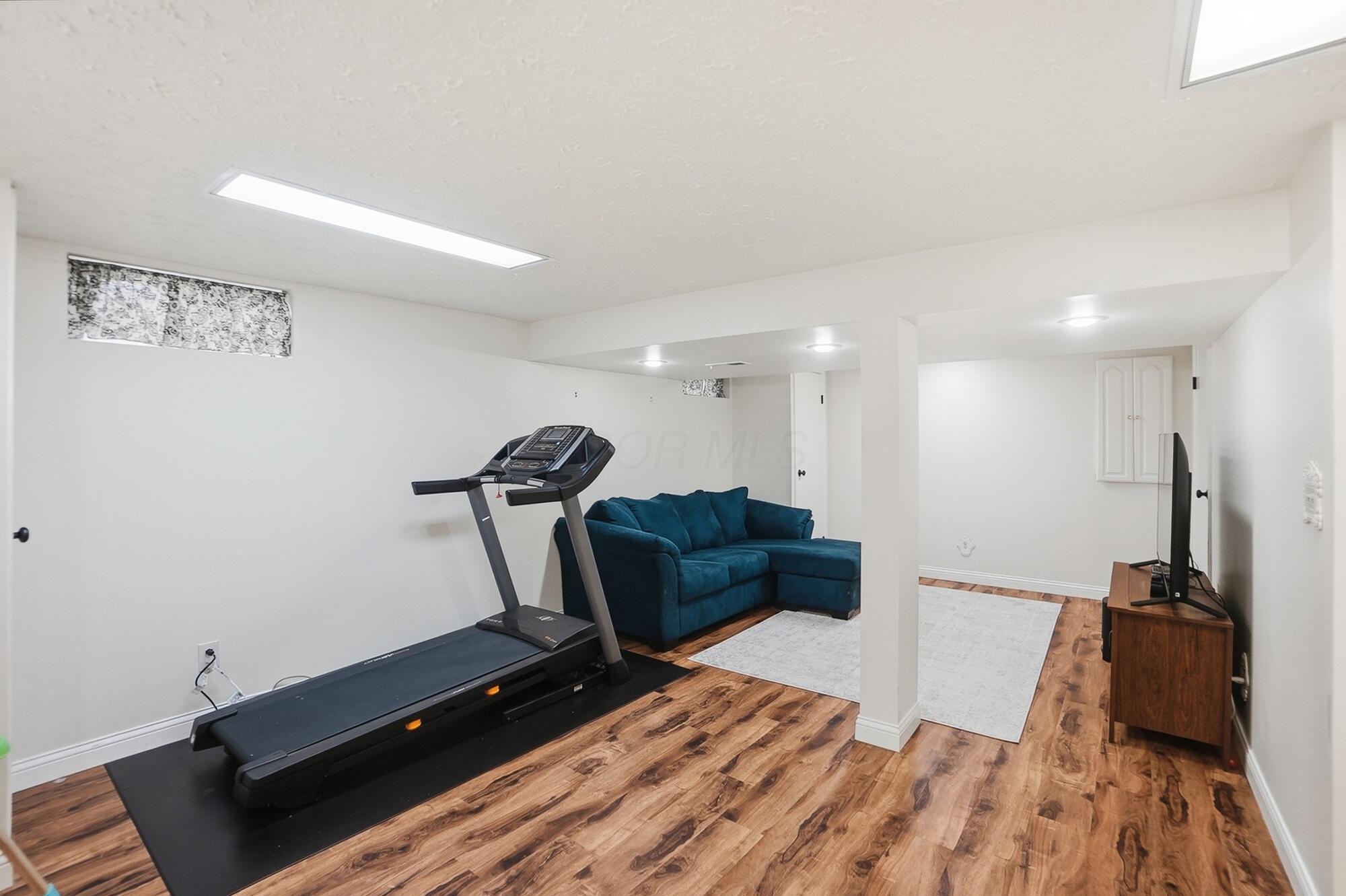 5294 Saddlebrook Drive