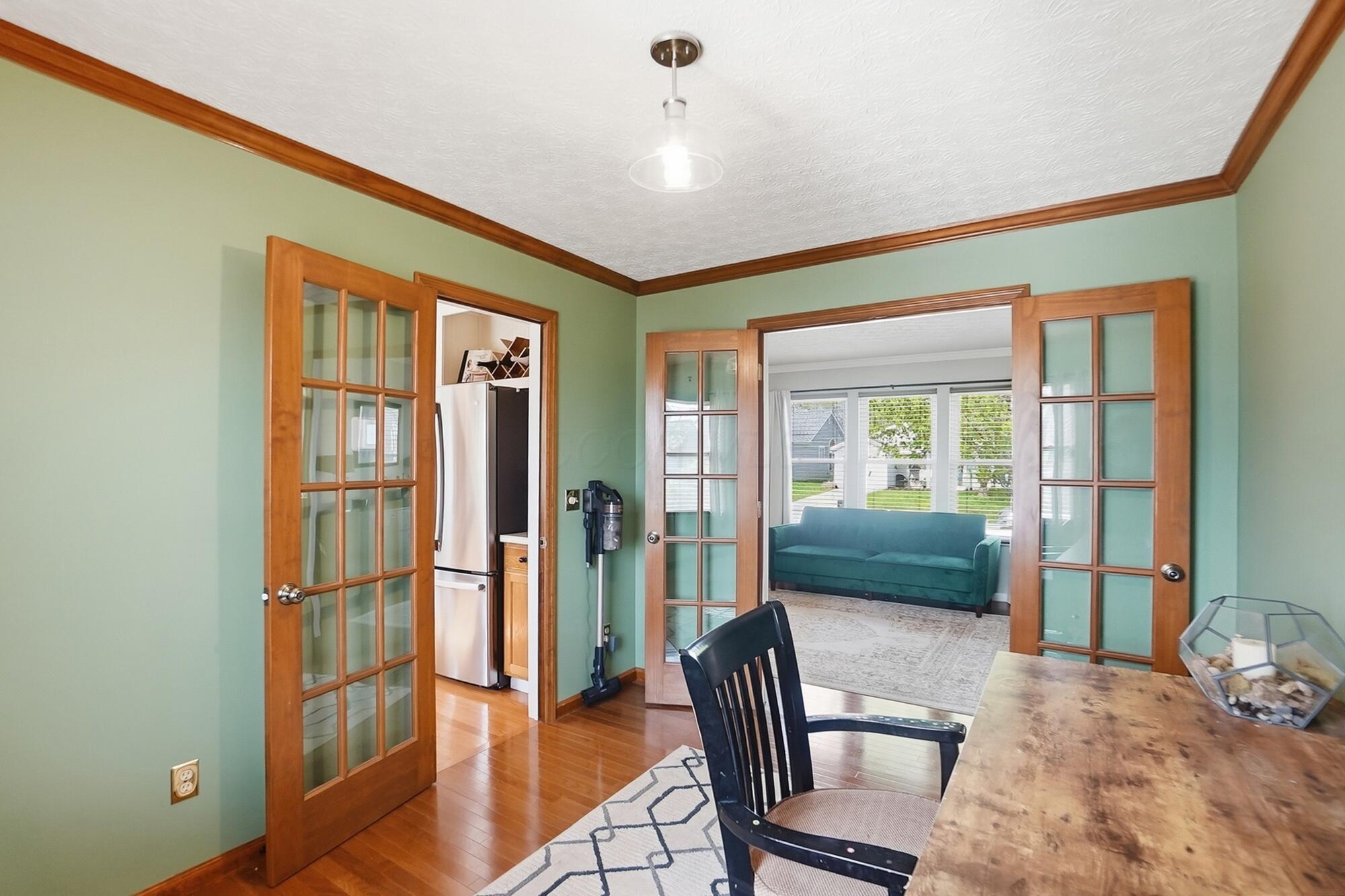 5294 Saddlebrook Drive