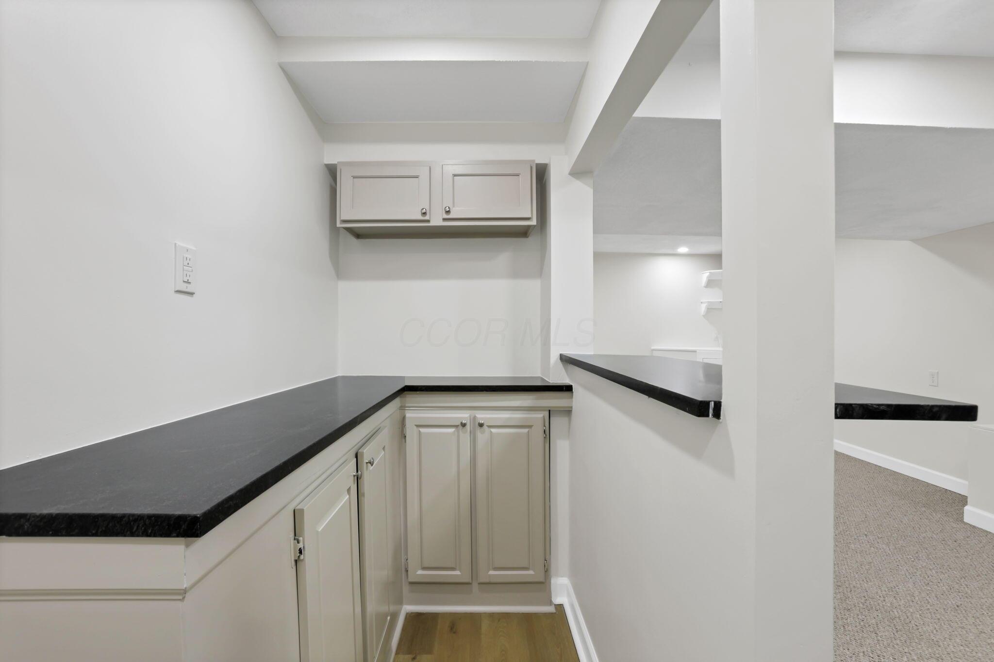 5487 Benpatrick Court