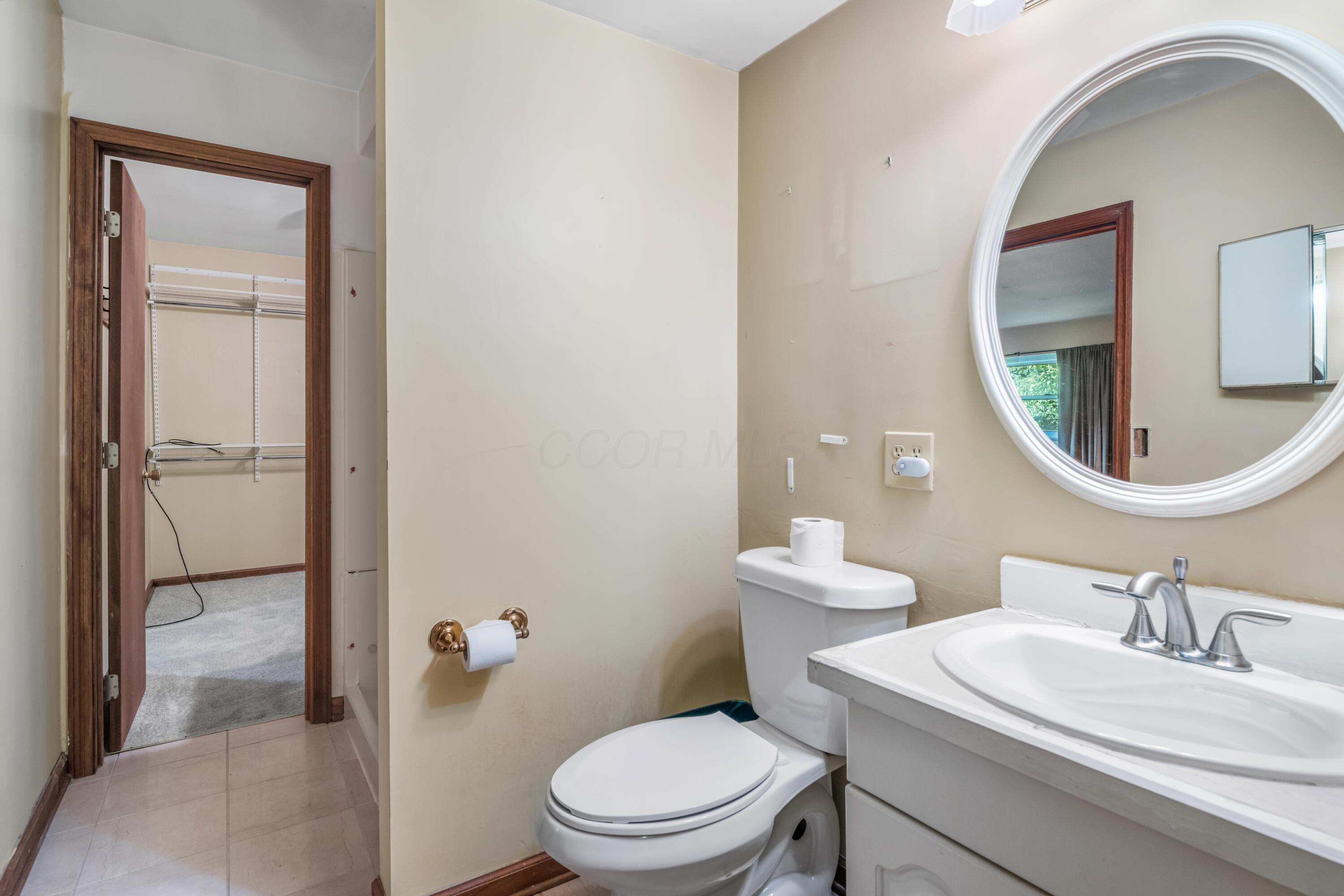 1293 W Old Henderson Road