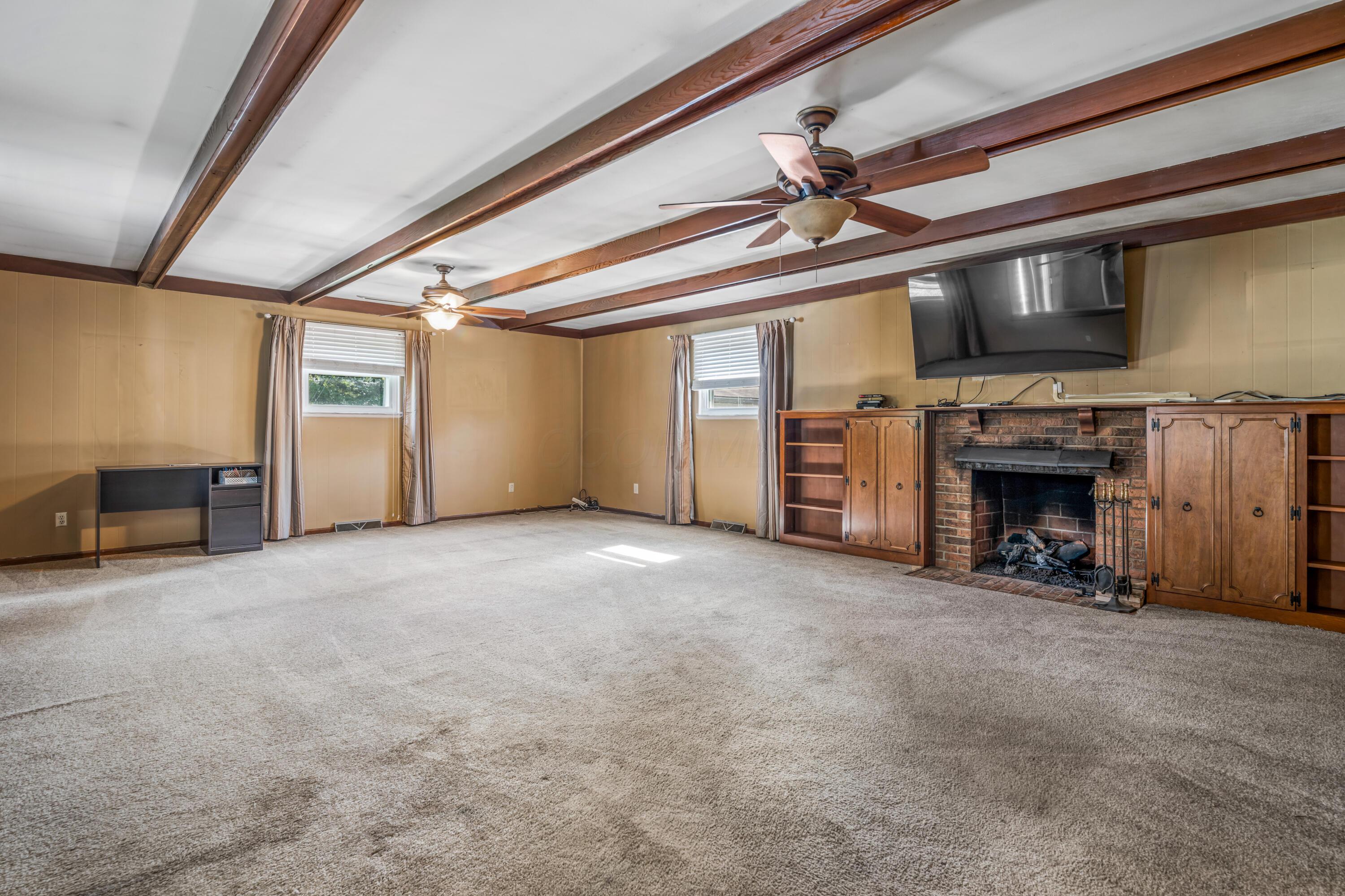 1293 W Old Henderson Road