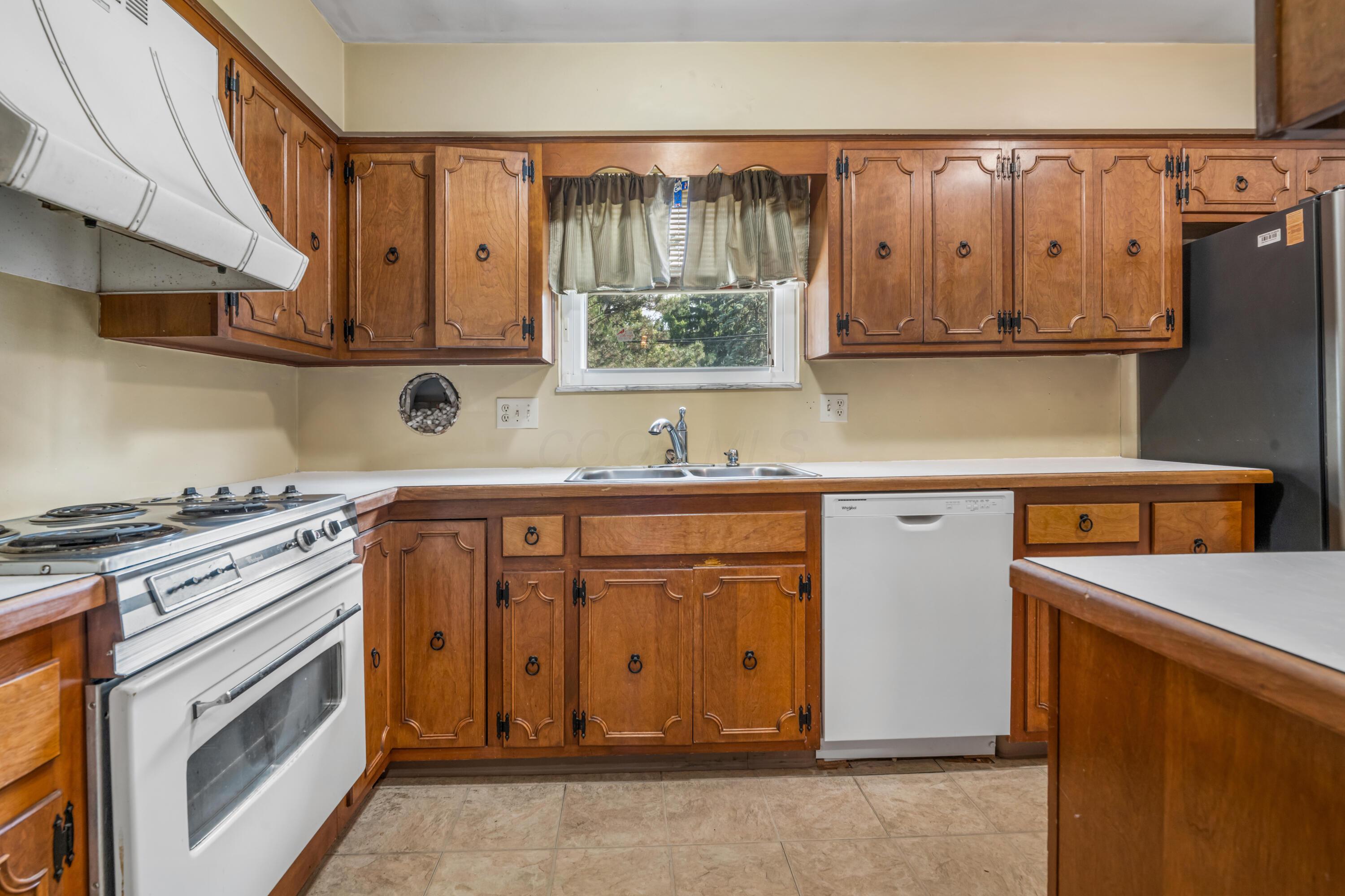 1293 W Old Henderson Road