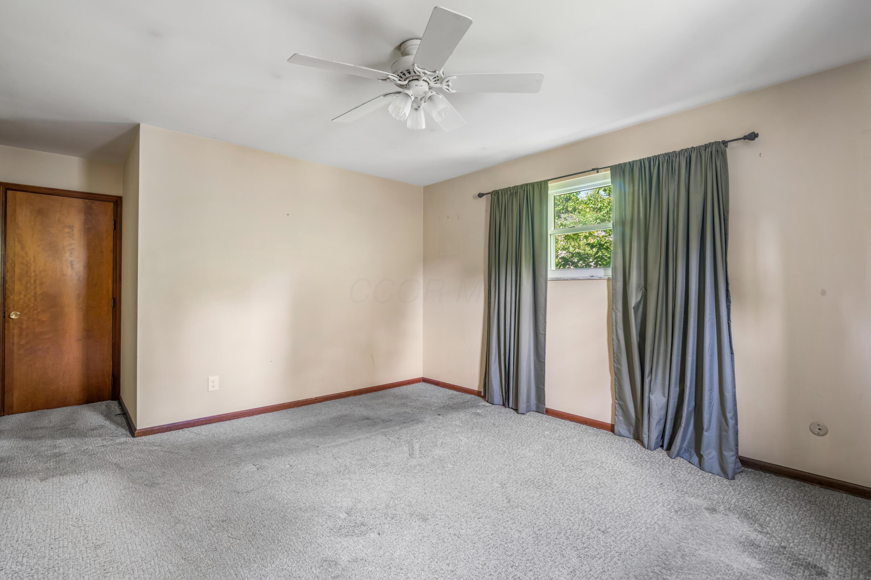 1293 W Old Henderson Road