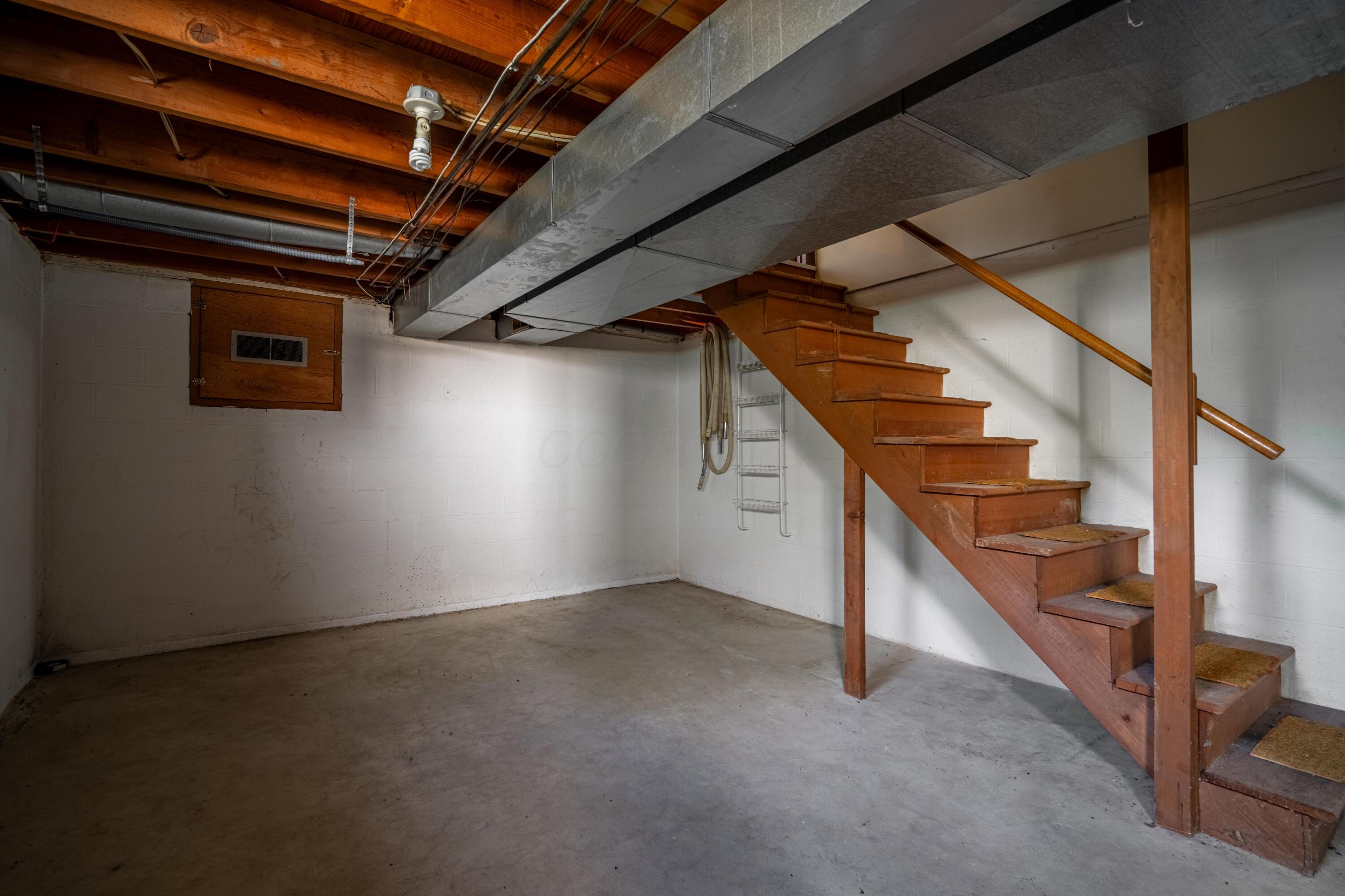 1293 W Old Henderson Road