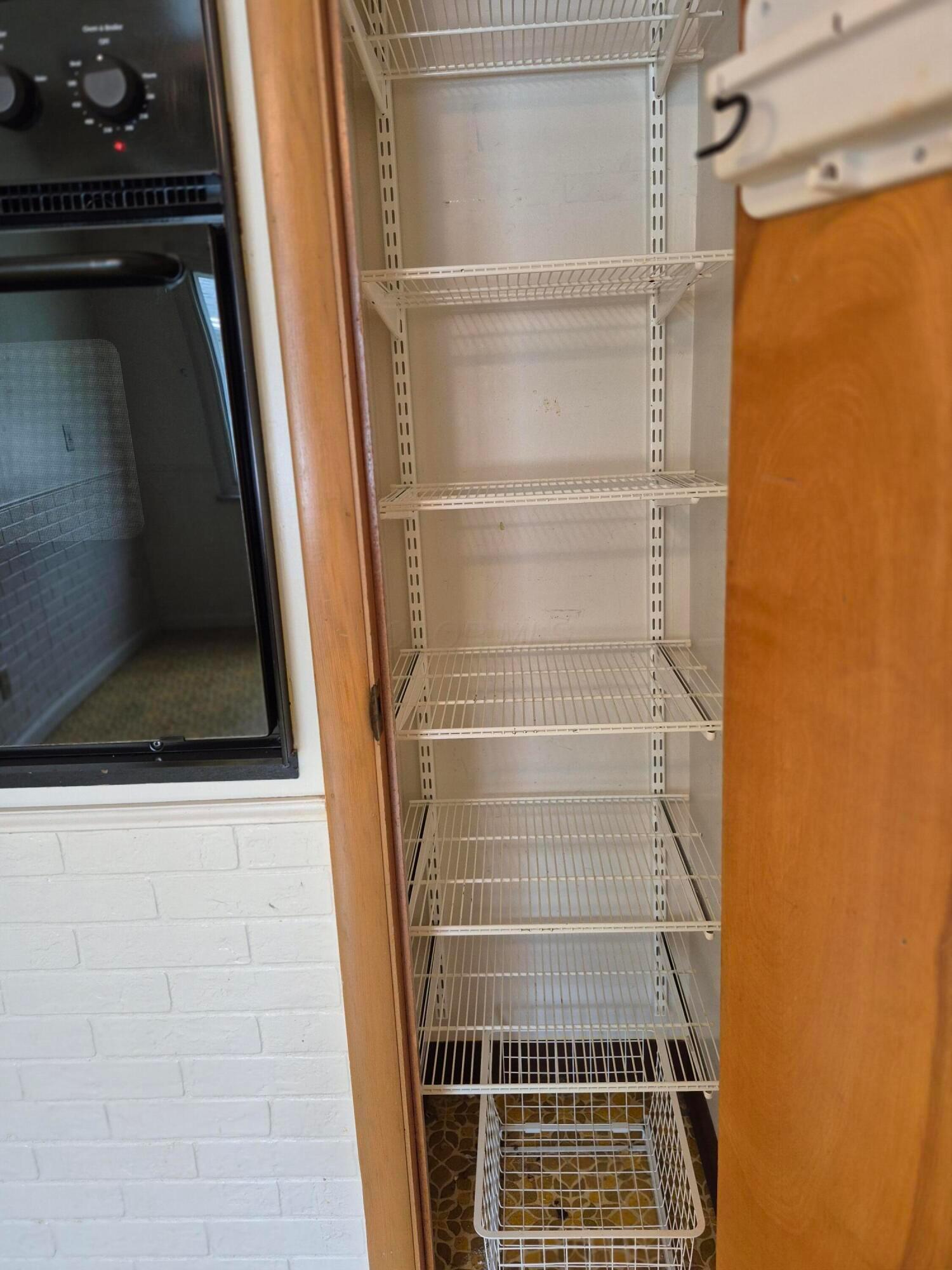4260 E Mound Street