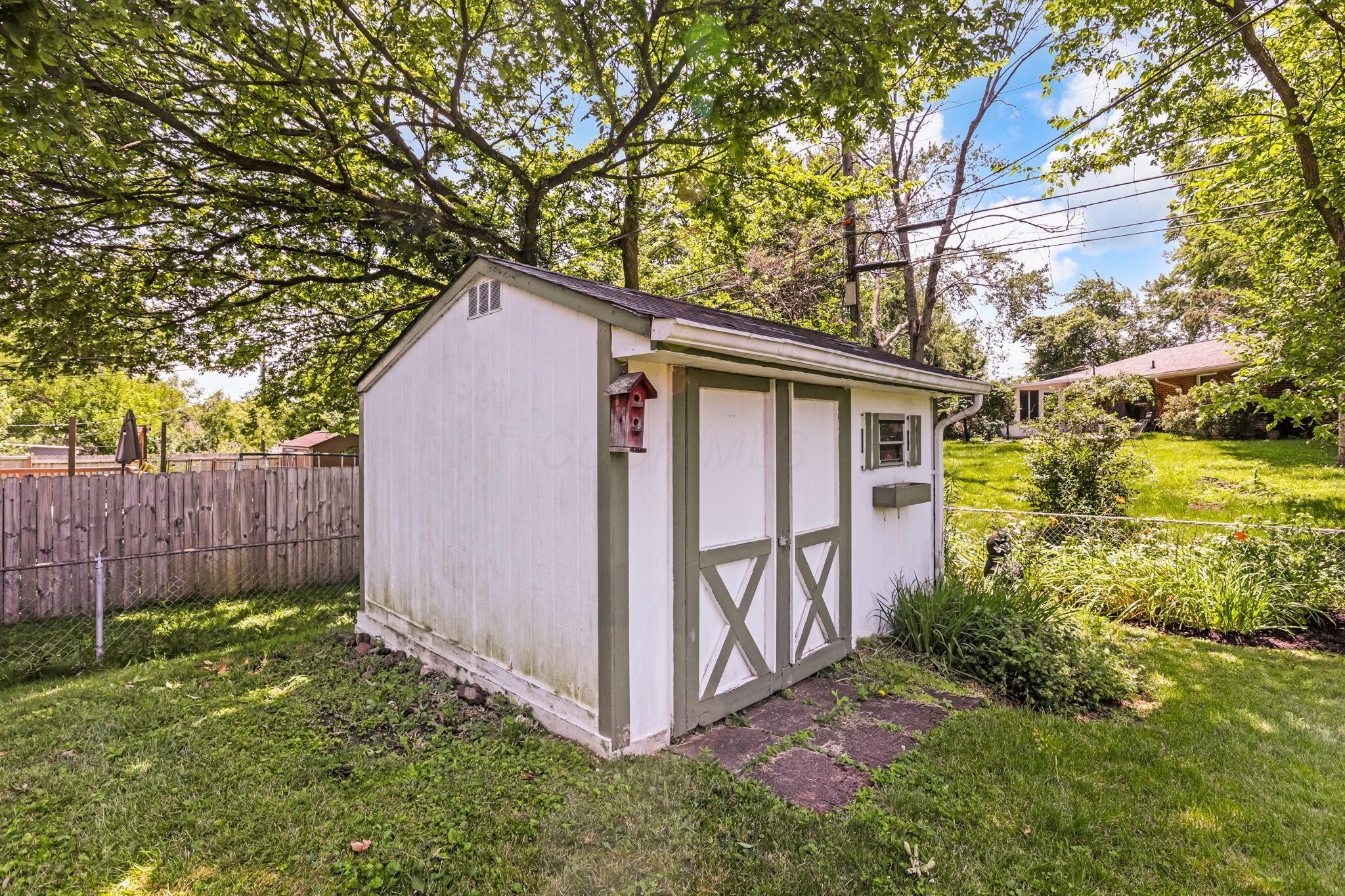 6909 Bartlett Road