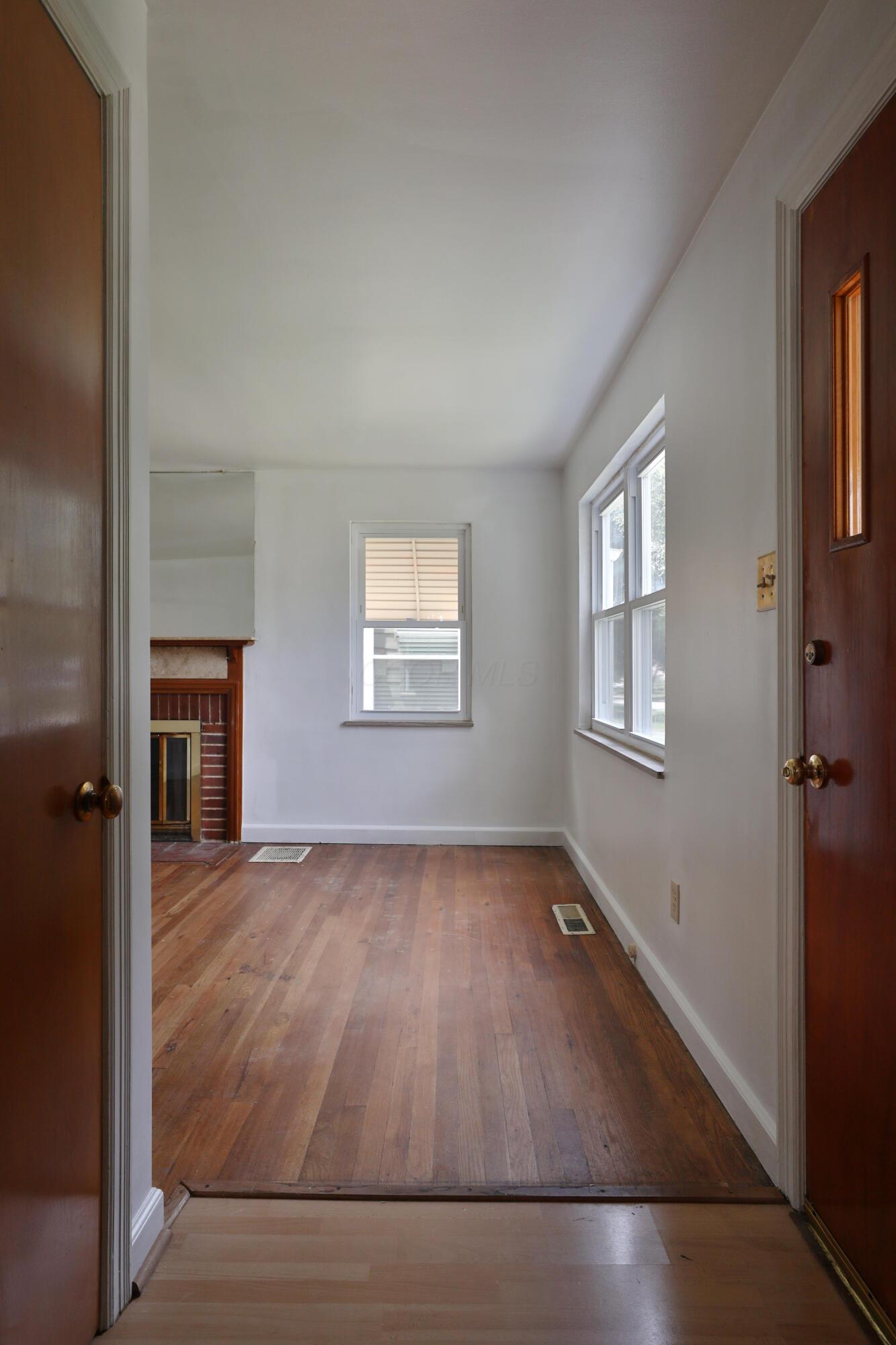 177 E Royal Forest Boulevard