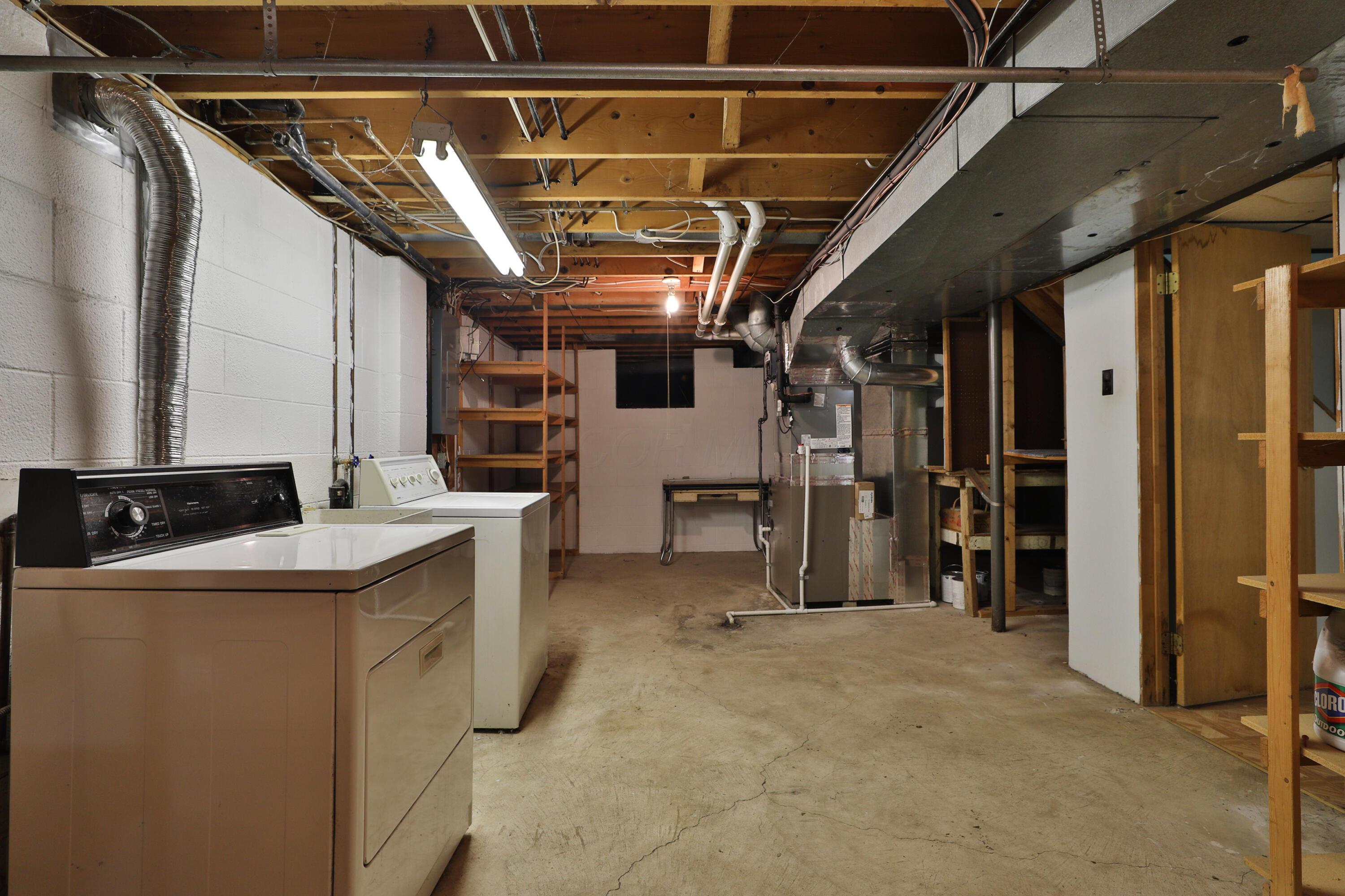1533 Francisco Road