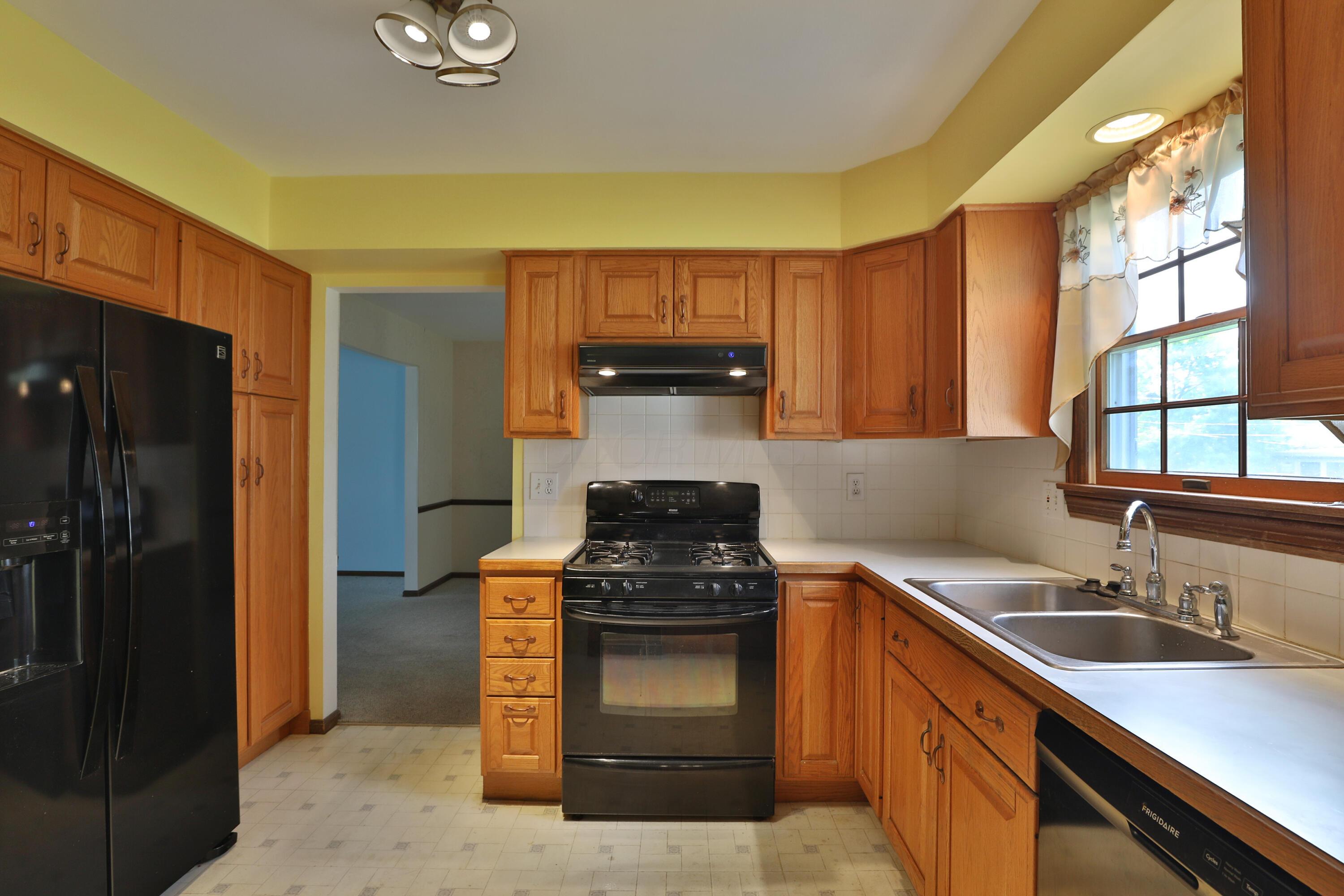 1533 Francisco Road