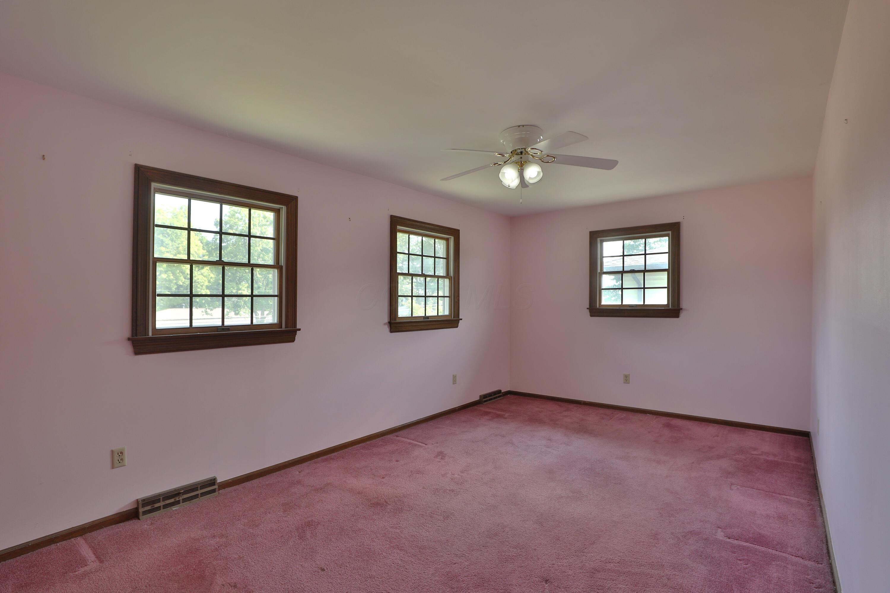1533 Francisco Road