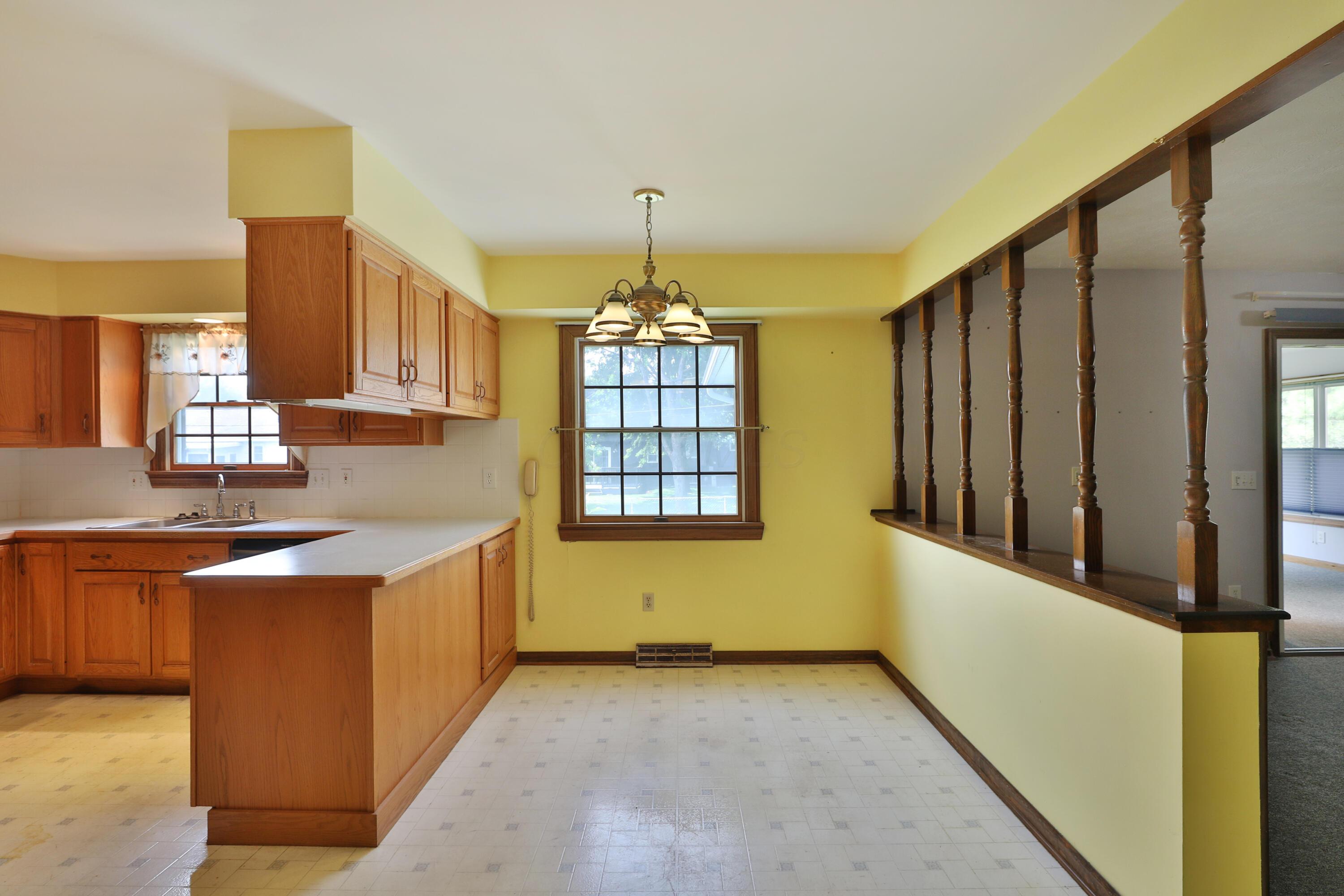 1533 Francisco Road