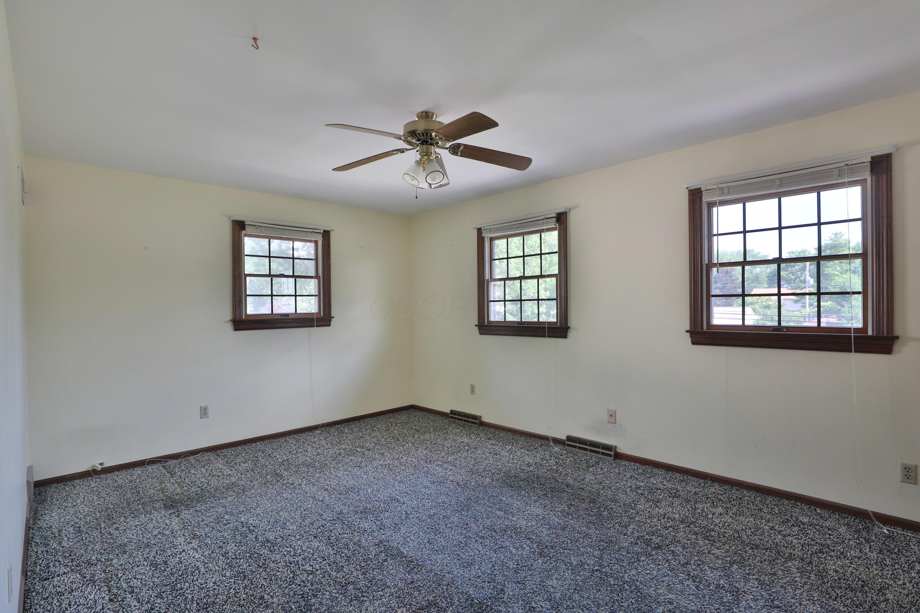 1533 Francisco Road