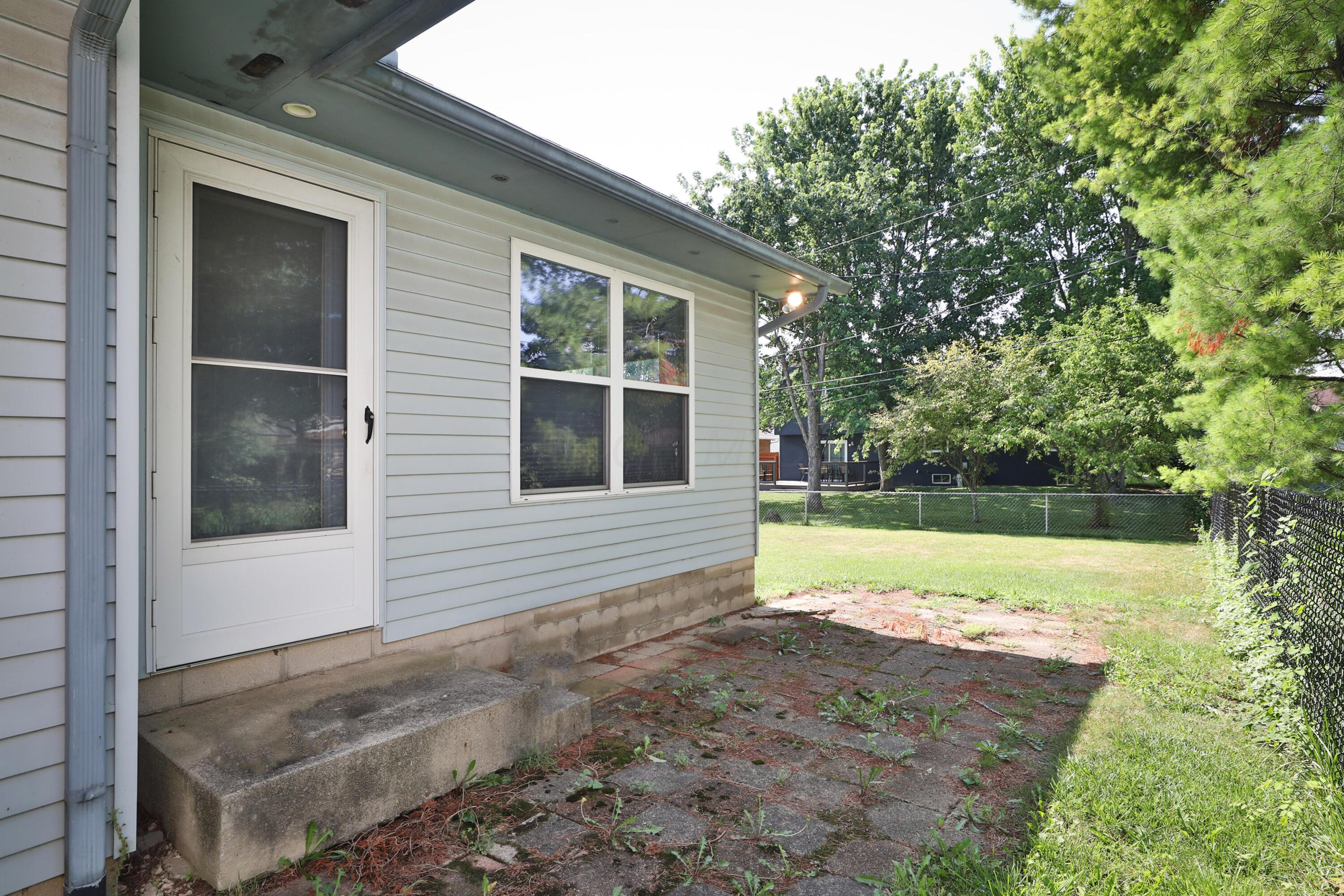 1533 Francisco Road