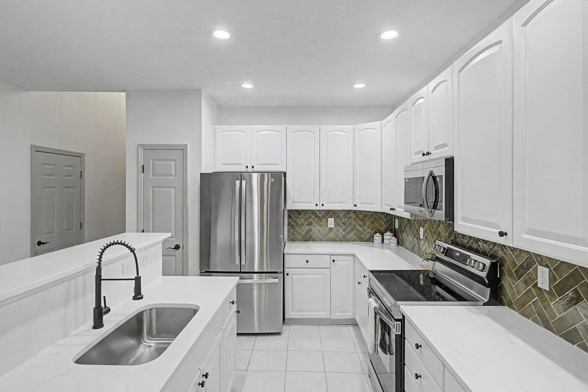 6060 Coventry Meadow Lane
