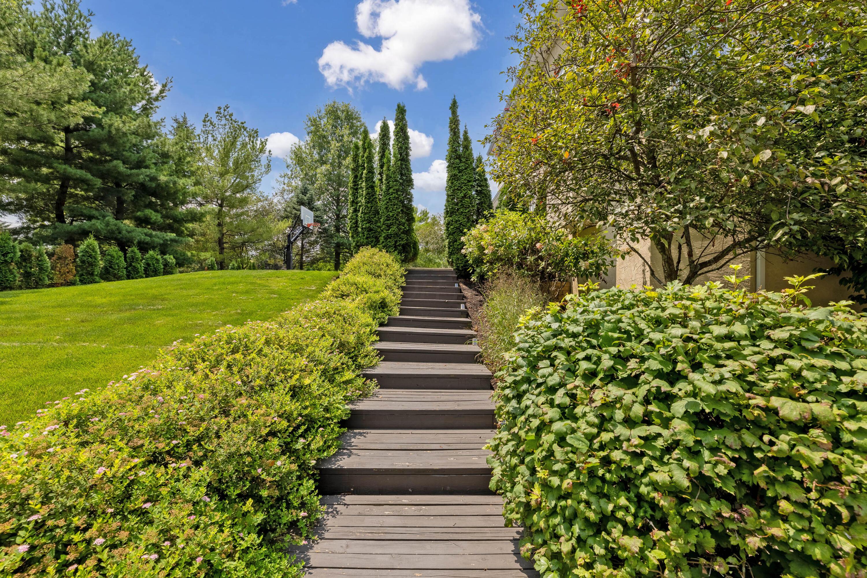2478 Deseret Drive