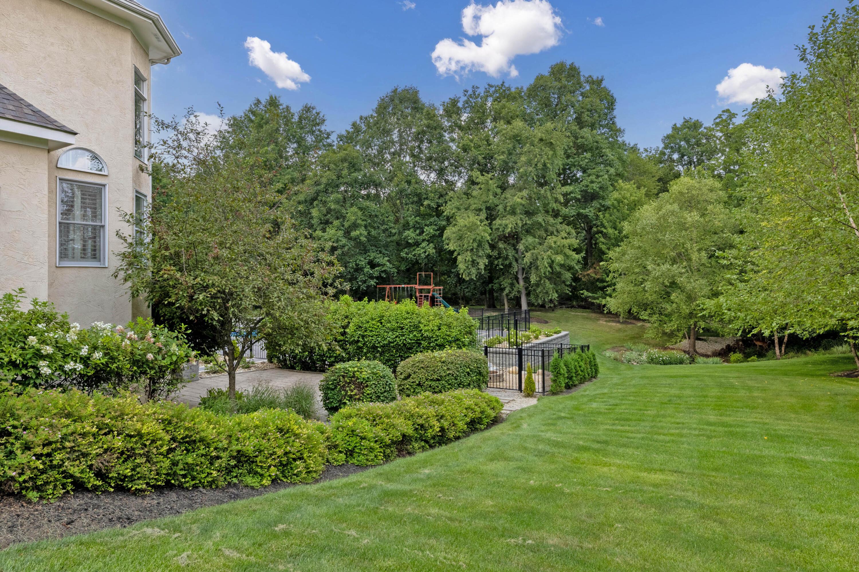 2478 Deseret Drive