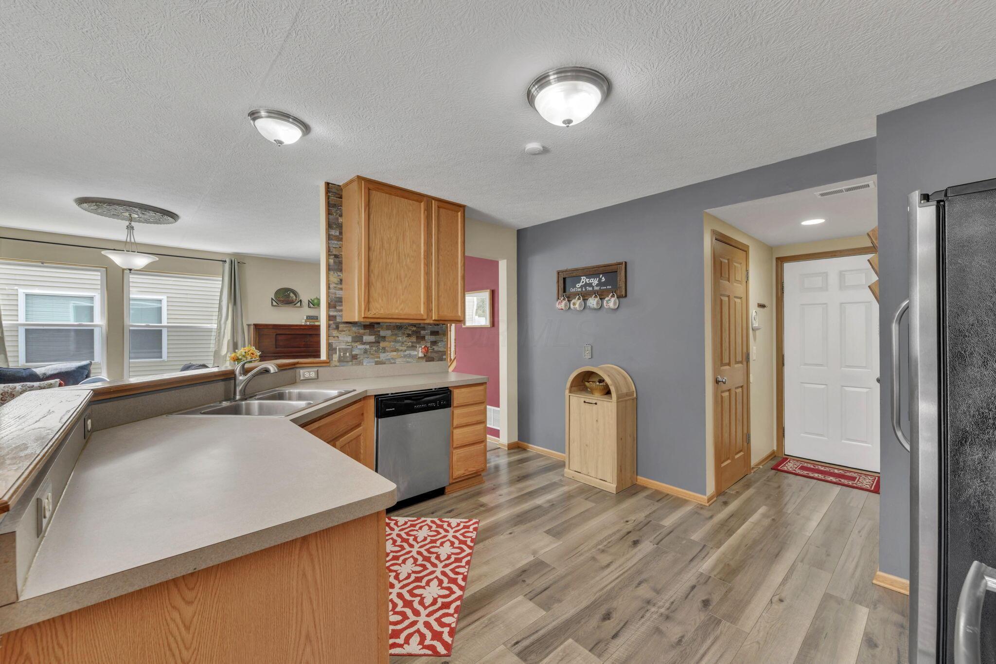 5092 Maple Valley Drive