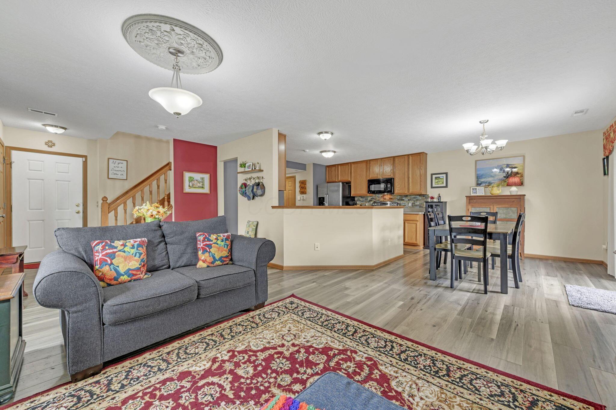 5092 Maple Valley Drive