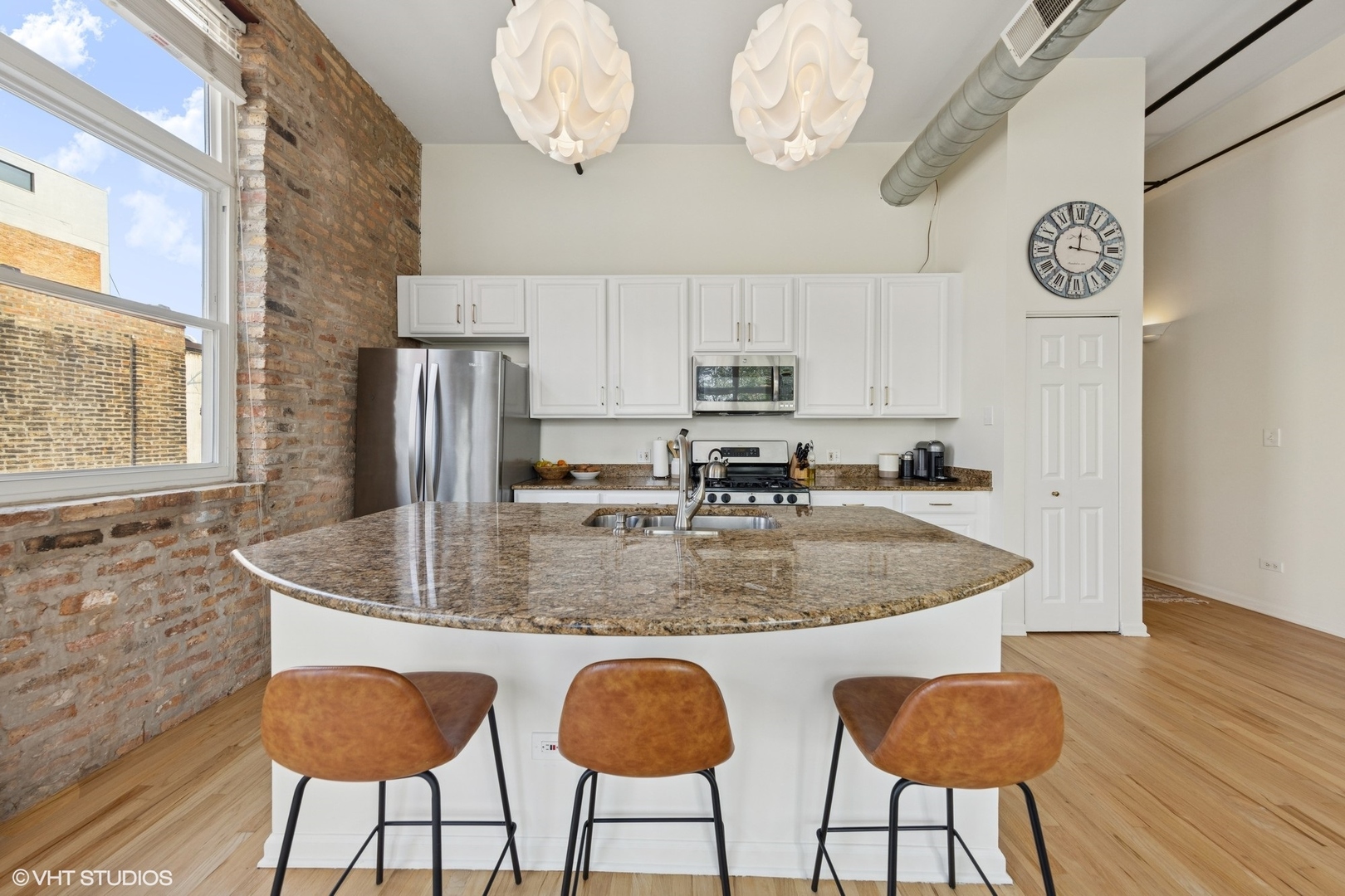 1907 N Milwaukee Avenue Unit: 307