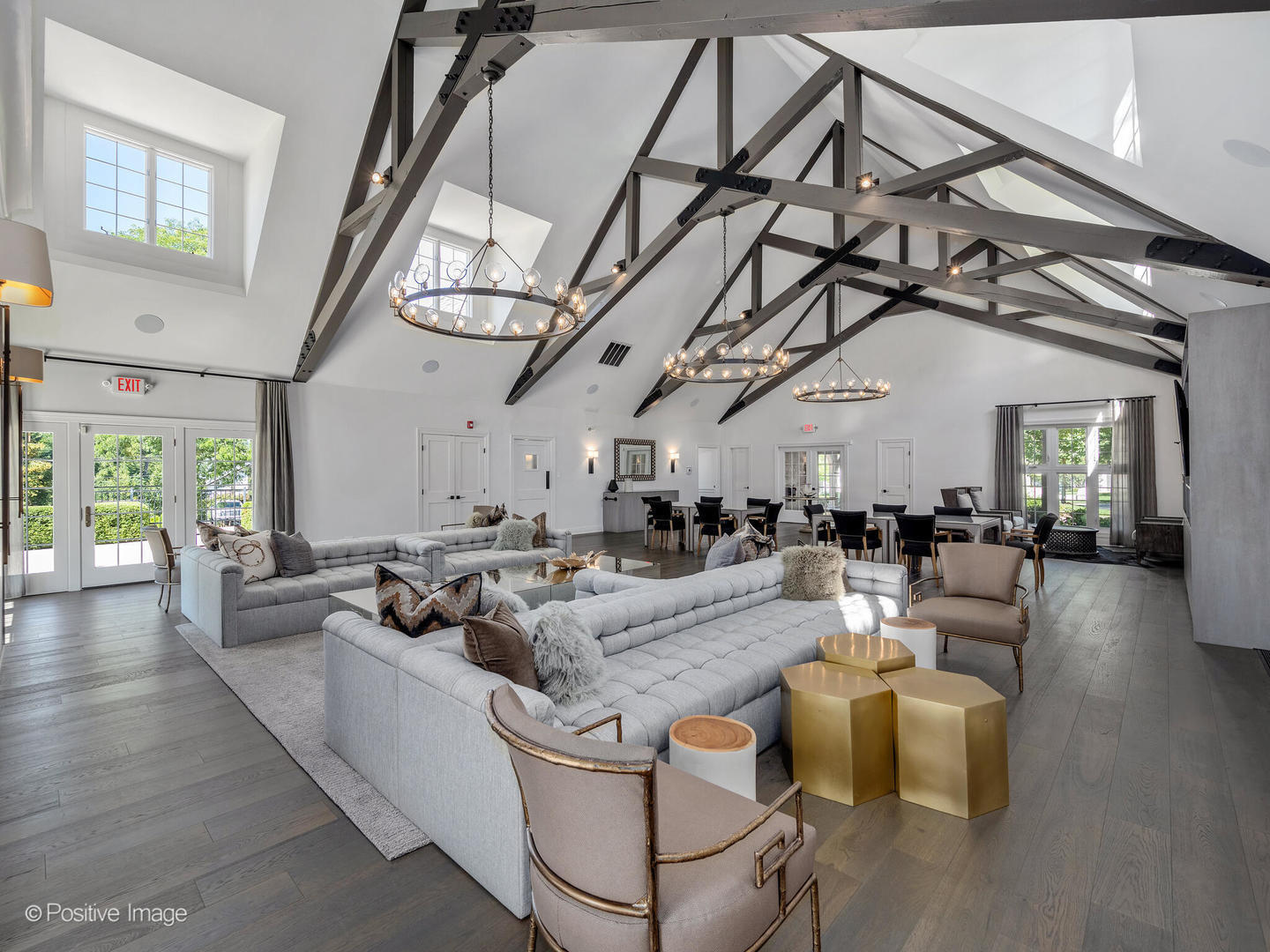 1604 Burr Ridge Club