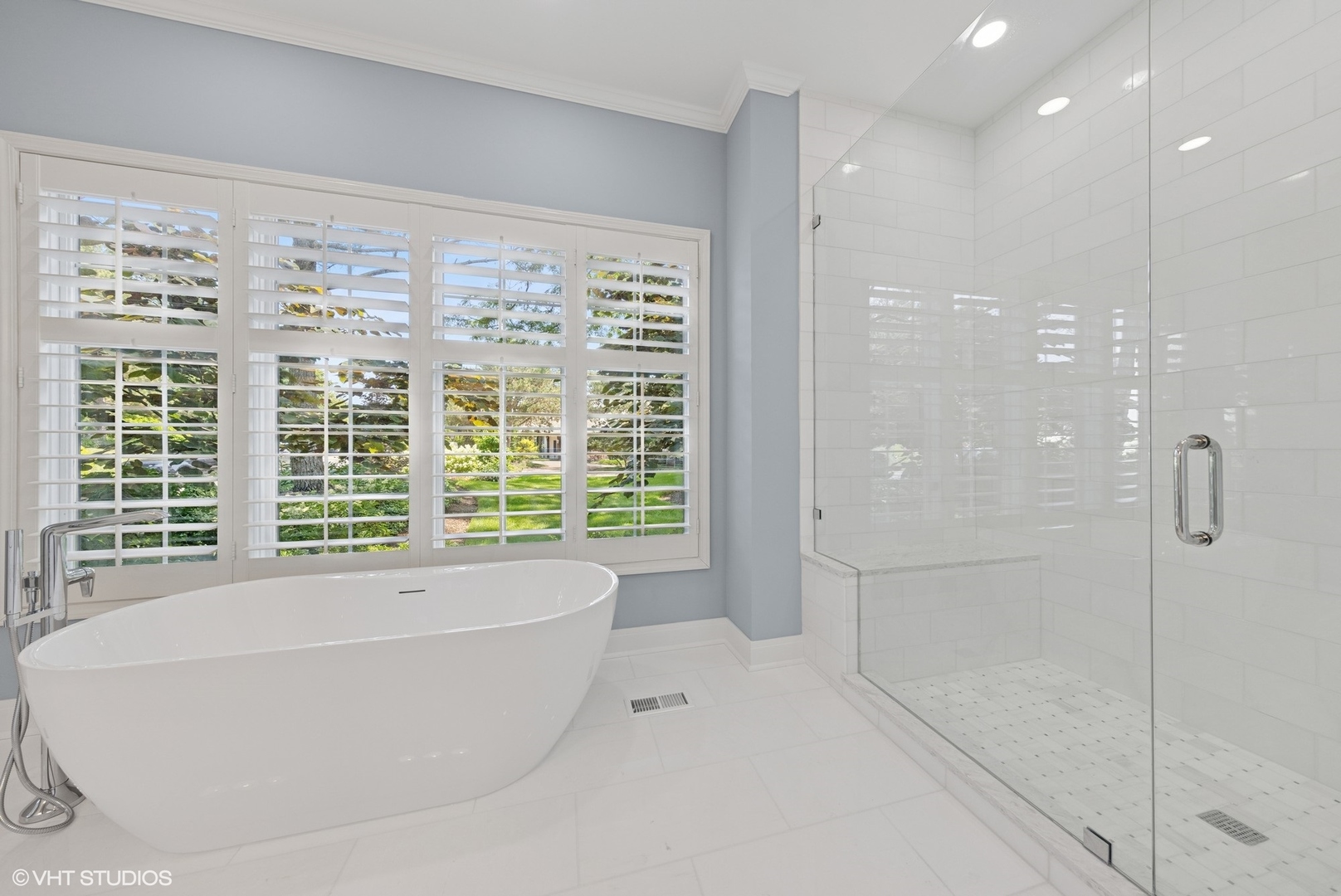 1604 Burr Ridge Club