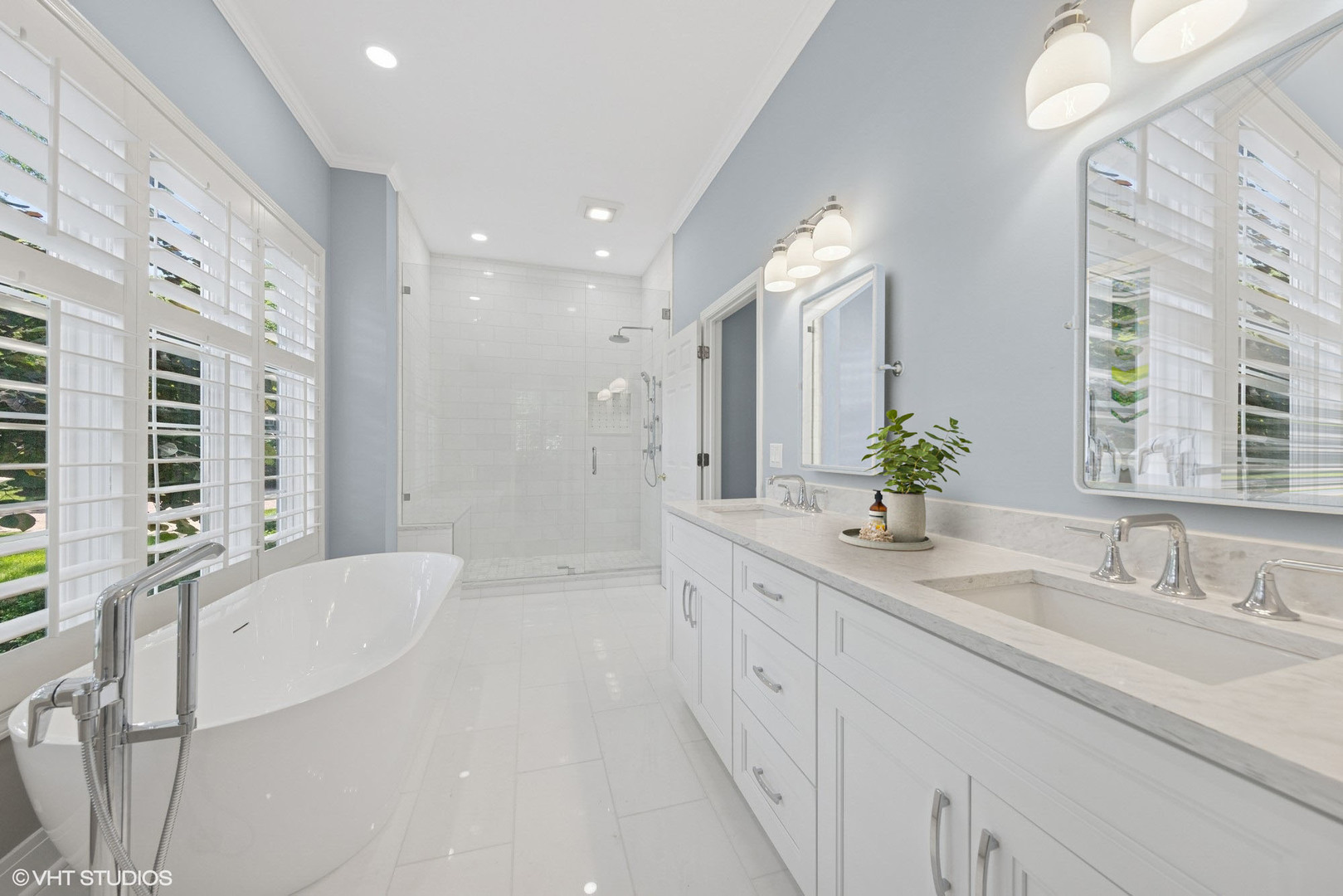 1604 Burr Ridge Club