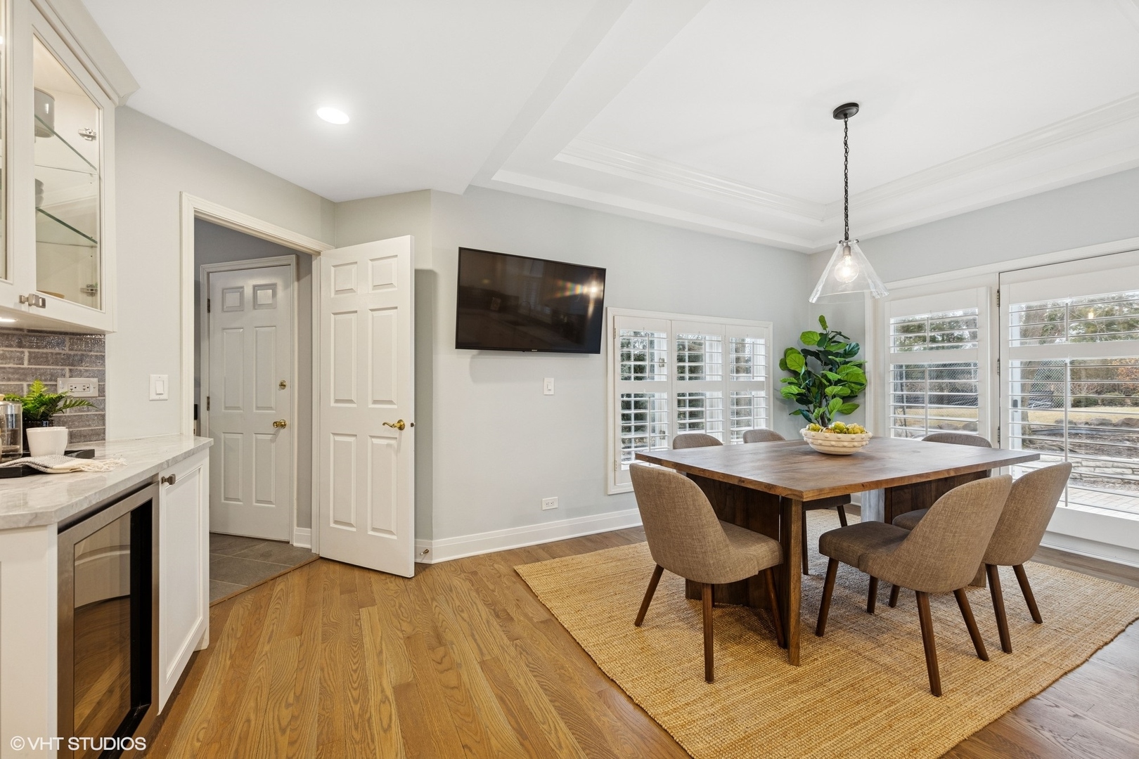 1604 Burr Ridge Club