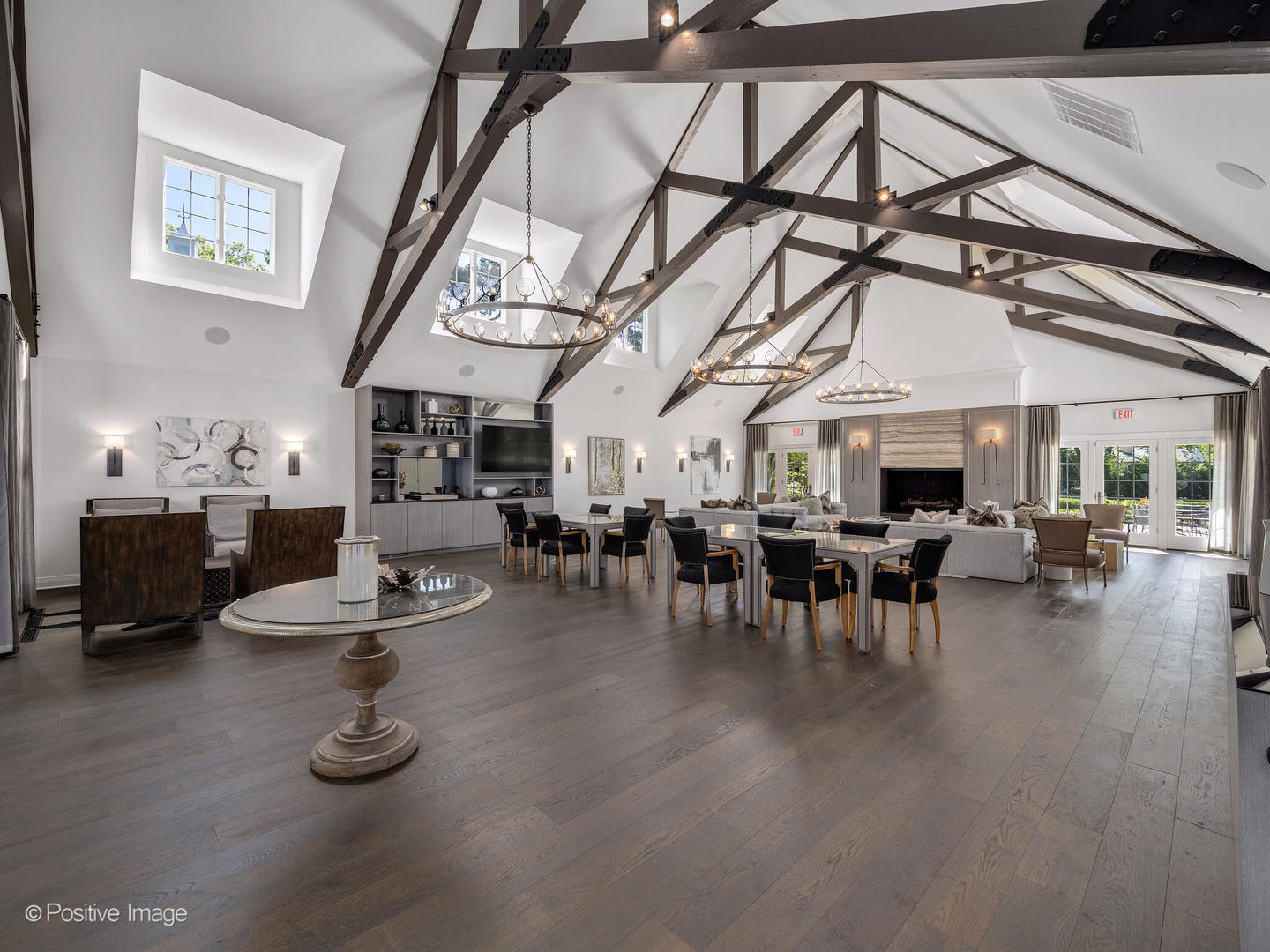 1604 Burr Ridge Club