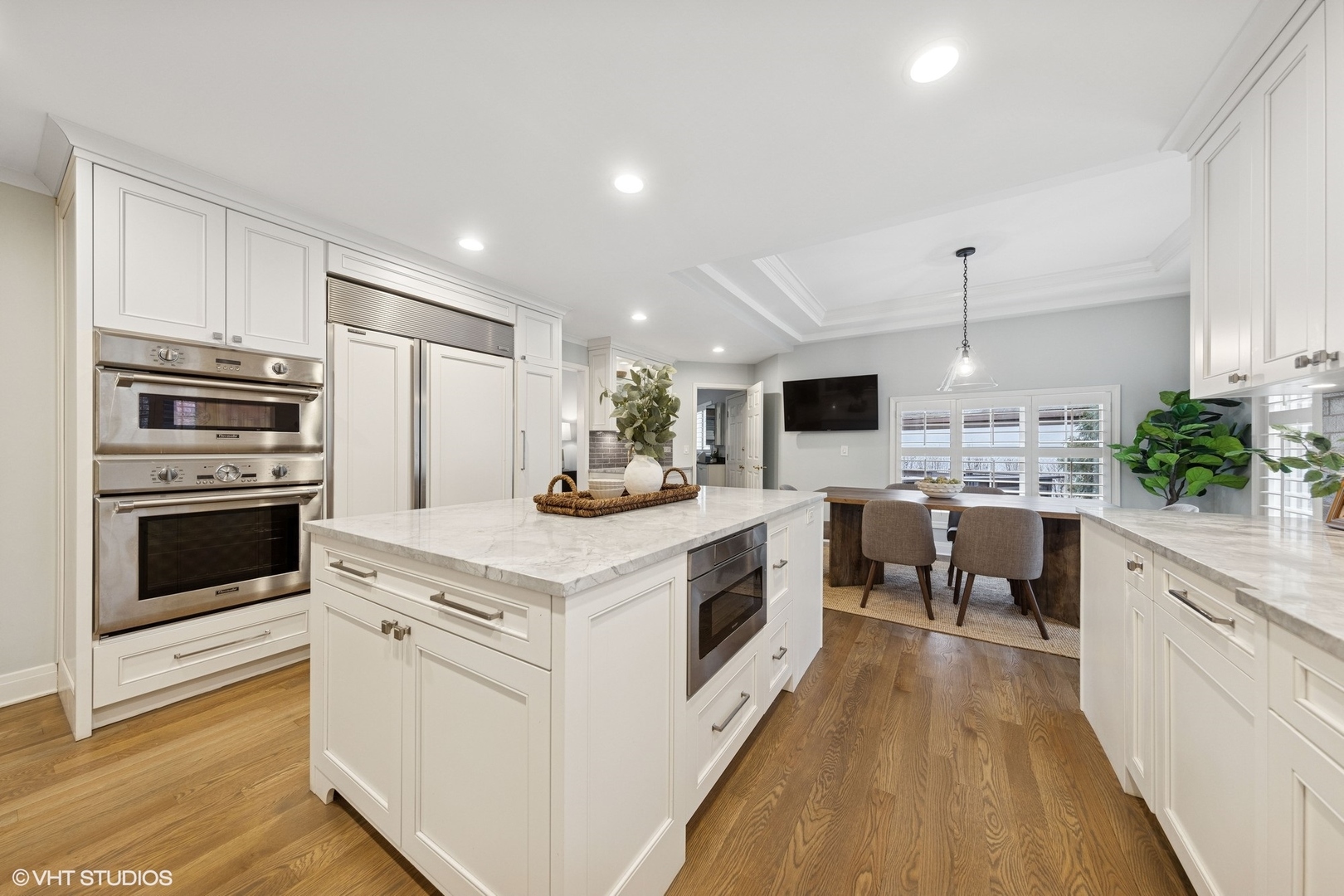 1604 Burr Ridge Club