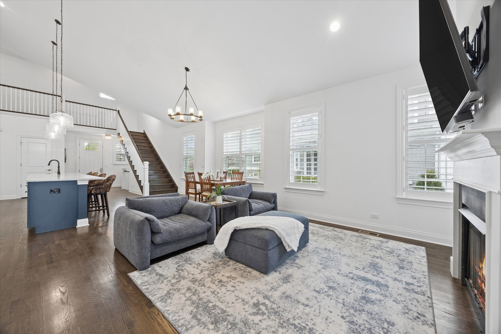 5531 Barton Lane